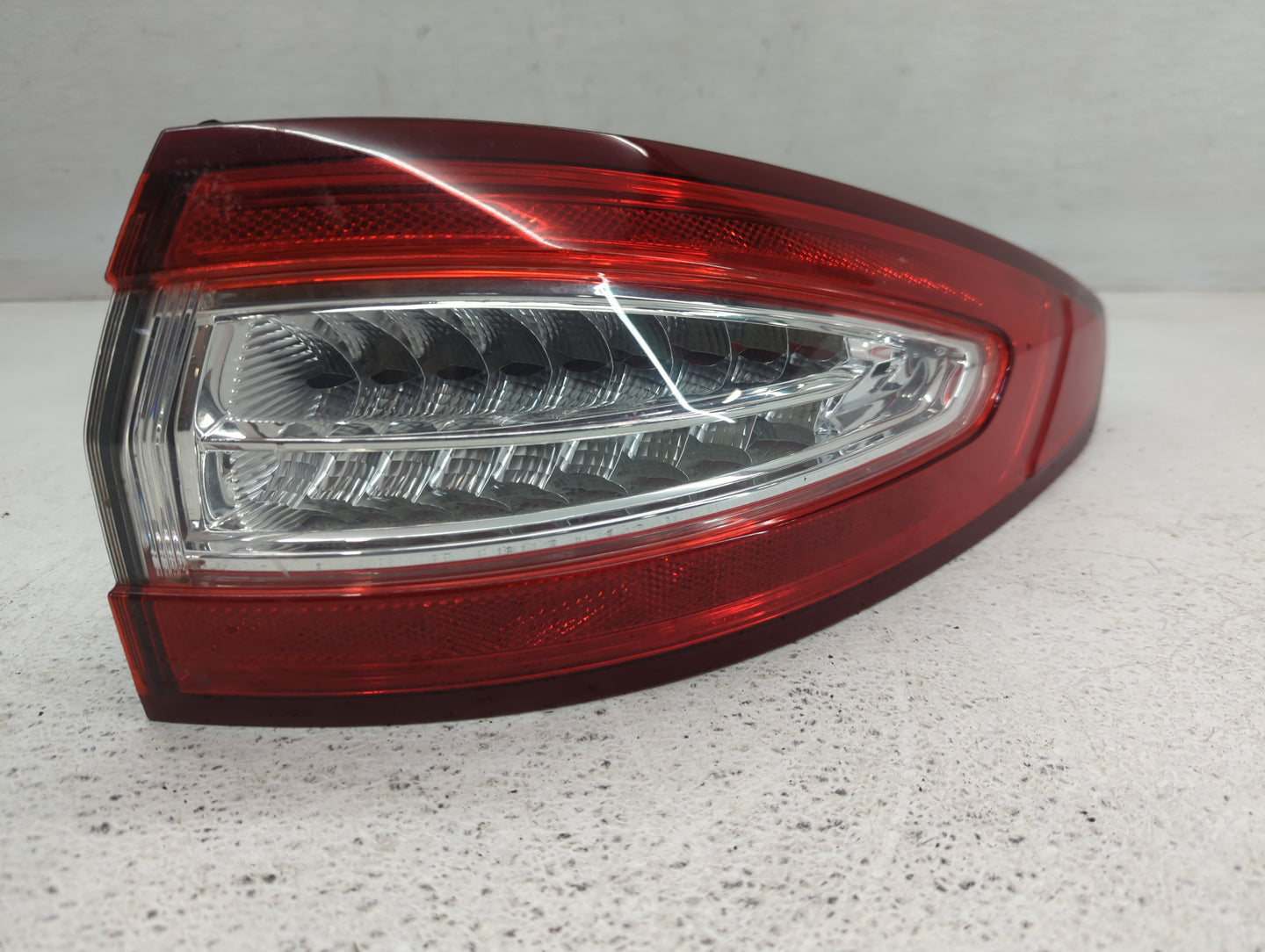 2013-2016 Ford Fusion Tail Light Assembly Passenger Right OEM Fits Fits 2013 2014 2015 2016 OEM Used Auto Parts - Oemusedaut