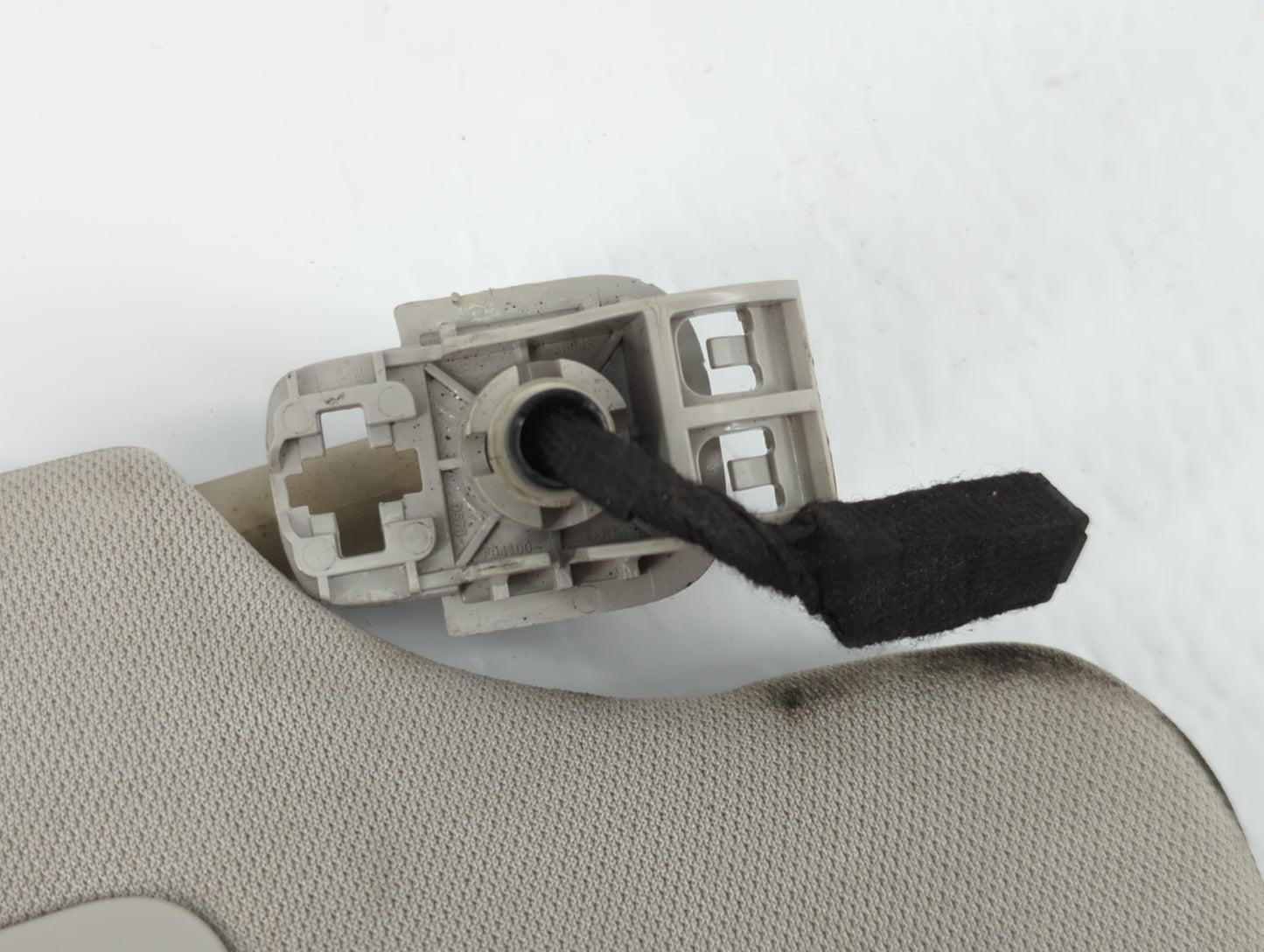 2015-2016 Ford Fusion Sun Visor Shade Replacement Passenger Right Mirror Fits Fits 2015 2016 OEM Used Auto Parts - Oemusedau