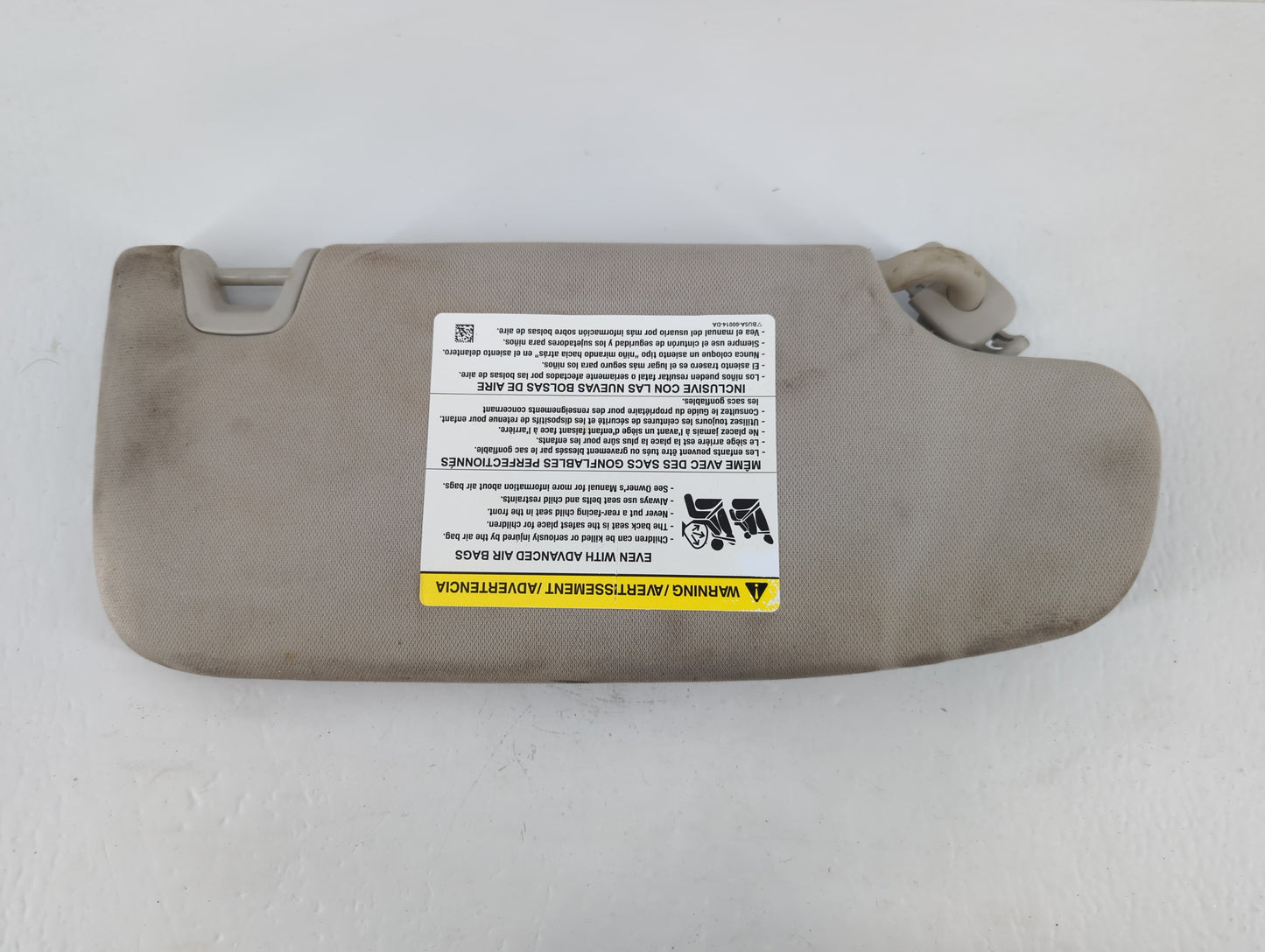 2015-2016 Ford Fusion Sun Visor Shade Replacement Driver Left Mirror Fits Fits 2015 2016 OEM Used Auto Parts - Oemusedautopa