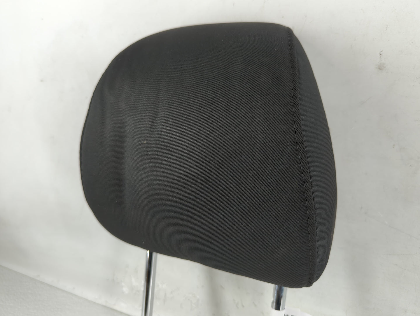2016 Ford Fusion Headrest Head Rest Front Driver Passenger Seat Fits Fits 1999 2000 2001 2002 OEM Used Auto Parts - Oemuseda