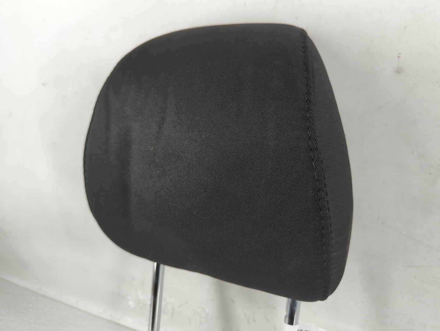 2016 Ford Fusion Headrest Head Rest Front Driver Passenger Seat Fits Fits 1999 2000 2001 2002 OEM Used Auto Parts - Oemuseda