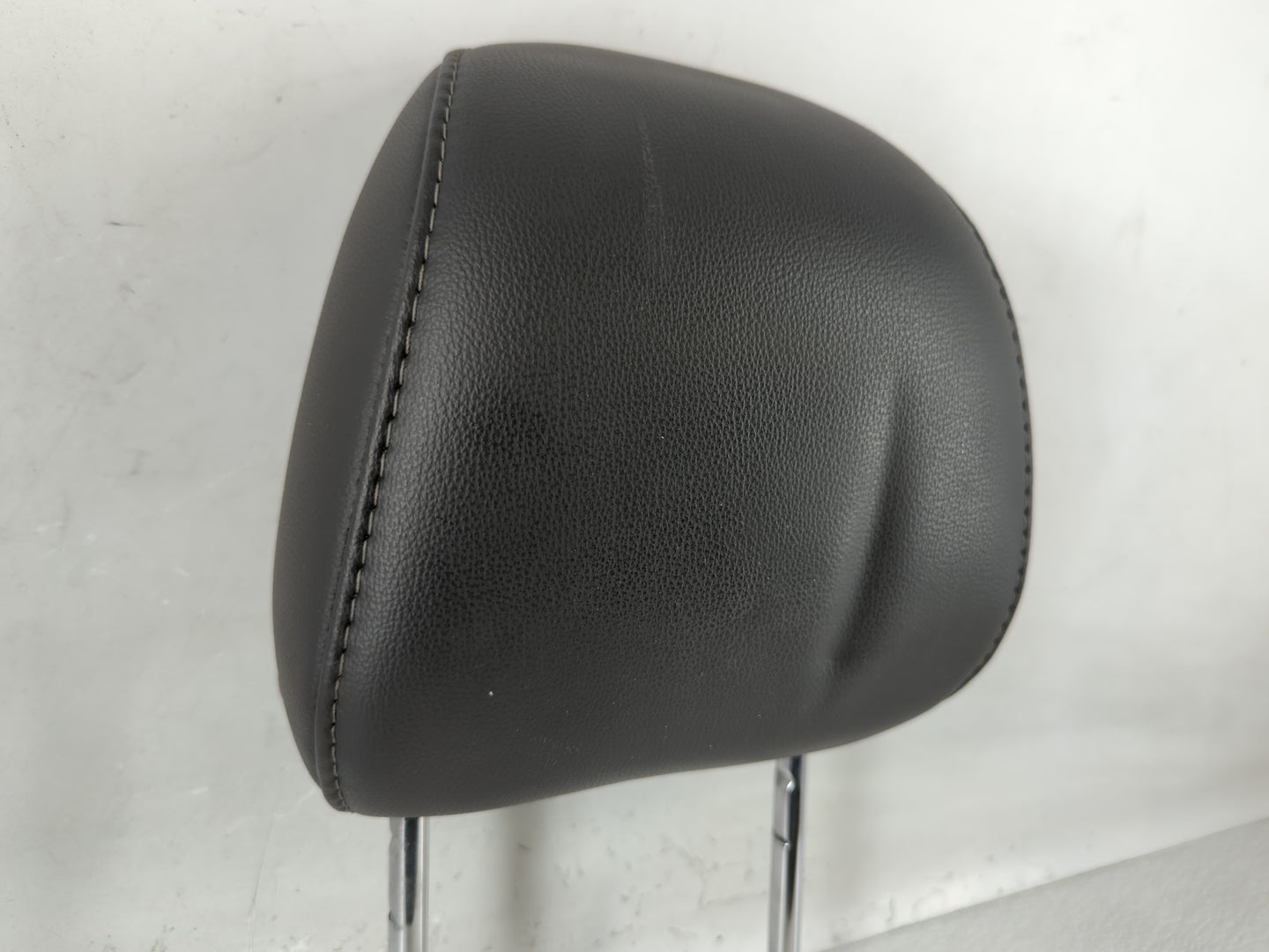 Ford Fusion Headrest Head Rest Front Driver Passenger Seat Black - Oemusedautoparts1.com