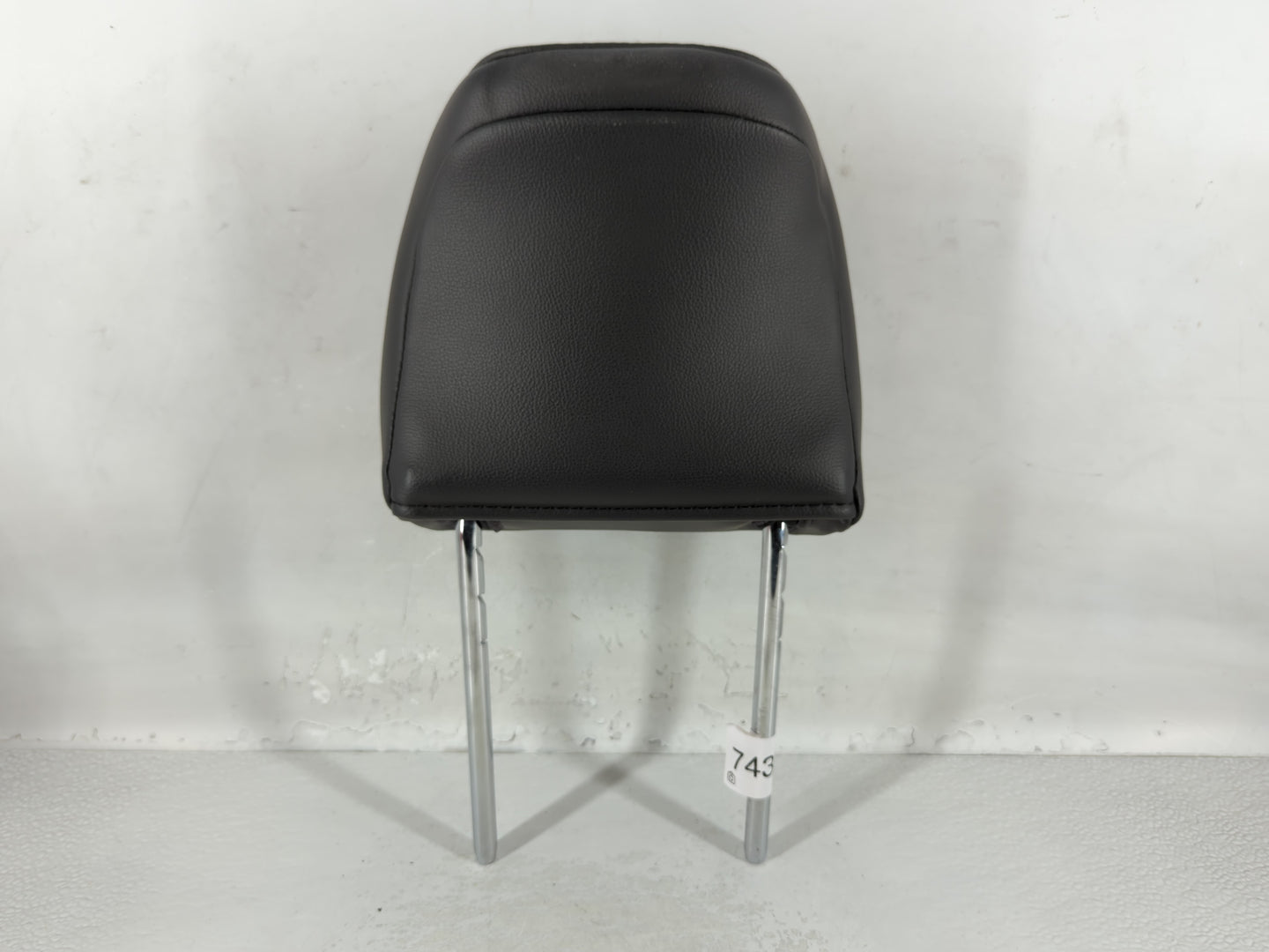 Ford Fusion Headrest Head Rest Front Driver Passenger Seat Black - Oemusedautoparts1.com