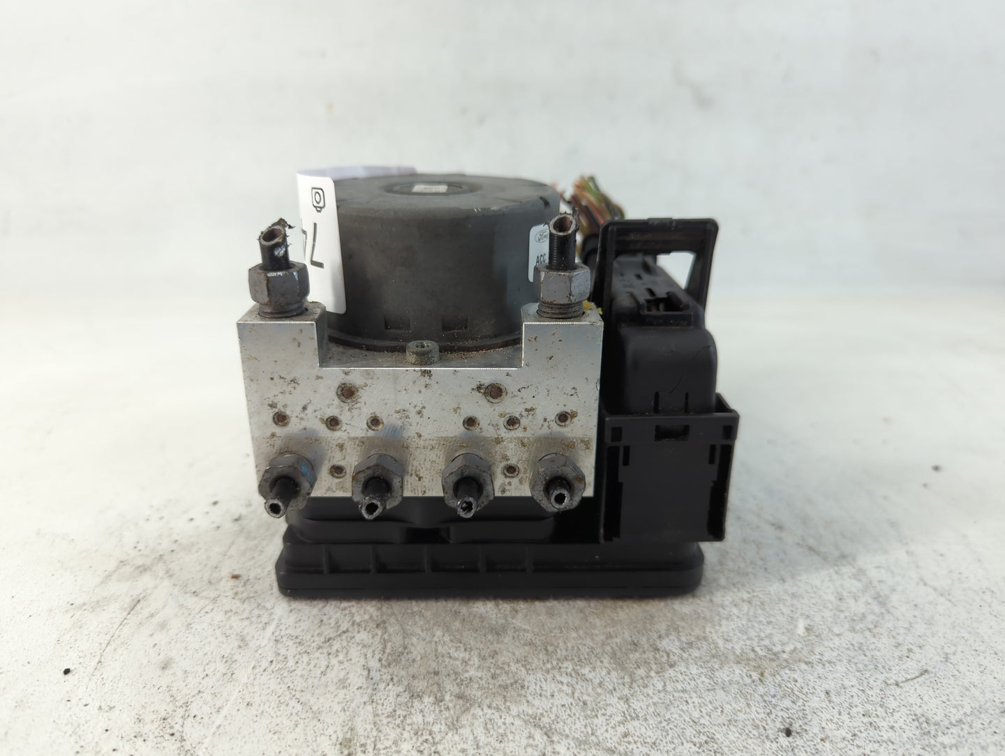 2014-2016 Ford Fusion ABS Pump Control Module Replacement P/N:EG9C-2C405-AG Fits Fits 2014 2015 2016 OEM Used Auto Parts - O