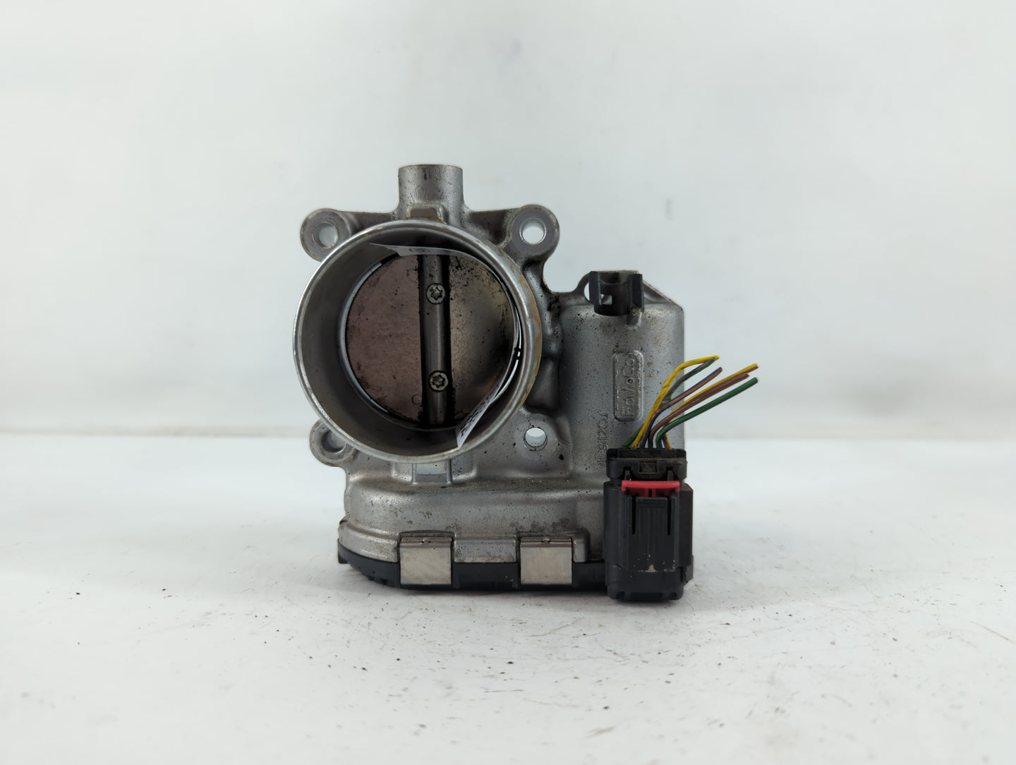 2014-2020 Ford Fusion Throttle Body P/N:DS7E-9F991-BB Fits Fits 2014 2015 2016 2017 2018 2019 2020 2021 2022 OEM Used Auto P