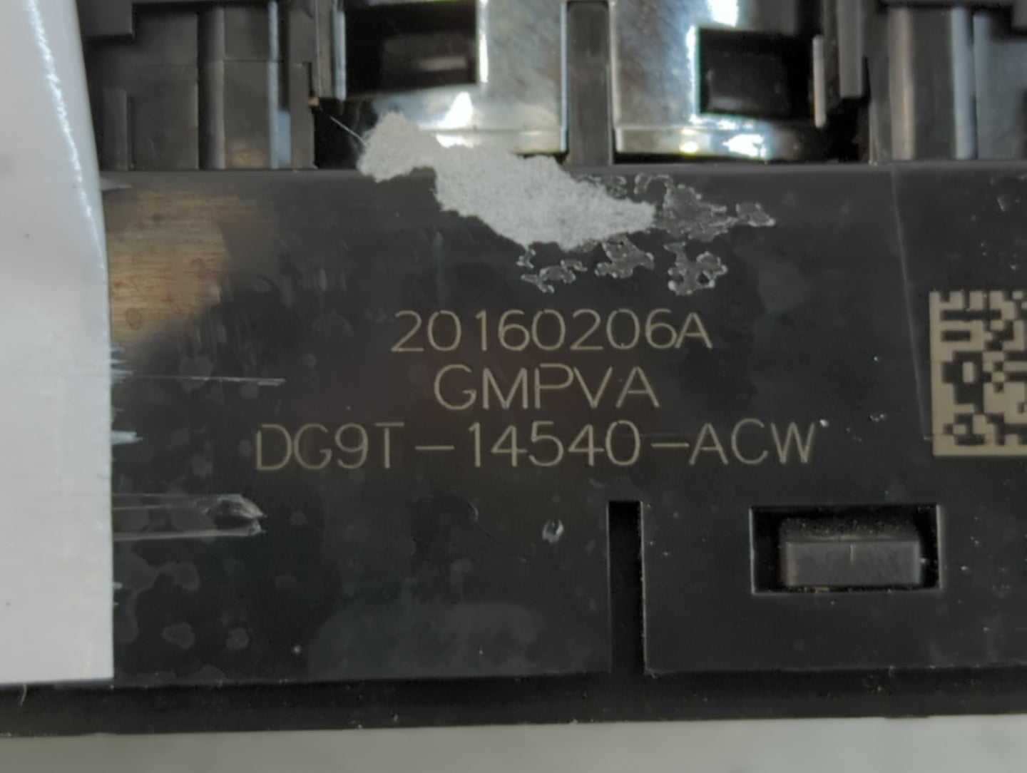 2013-2020 Ford Fusion Master Power Window Switch Replacement Driver Side Left P/N:20160206A DG9T-14540-ACW Fits OEM Used Aut
