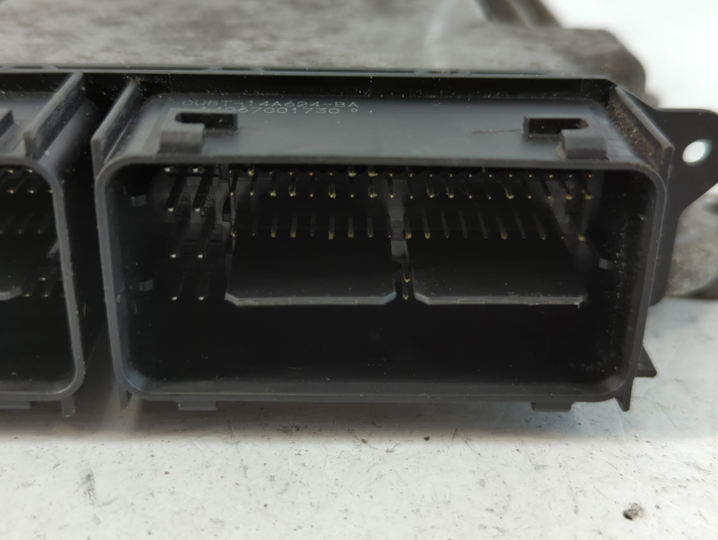 2014-2016 Ford Fusion PCM Engine Control Computer ECU ECM PCU OEM P/N:DS7A-12B684-DA ES7A-12A650-DFC Fits Fits 2014 2015 201