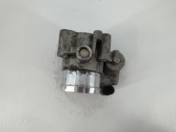 2014-2020 Ford Fusion Throttle Body P/N:DS7G-9F991-BB B15 344 5580 Fits Fits 2014 2015 2016 2017 2018 2019 2020 OEM Used Auto Parts