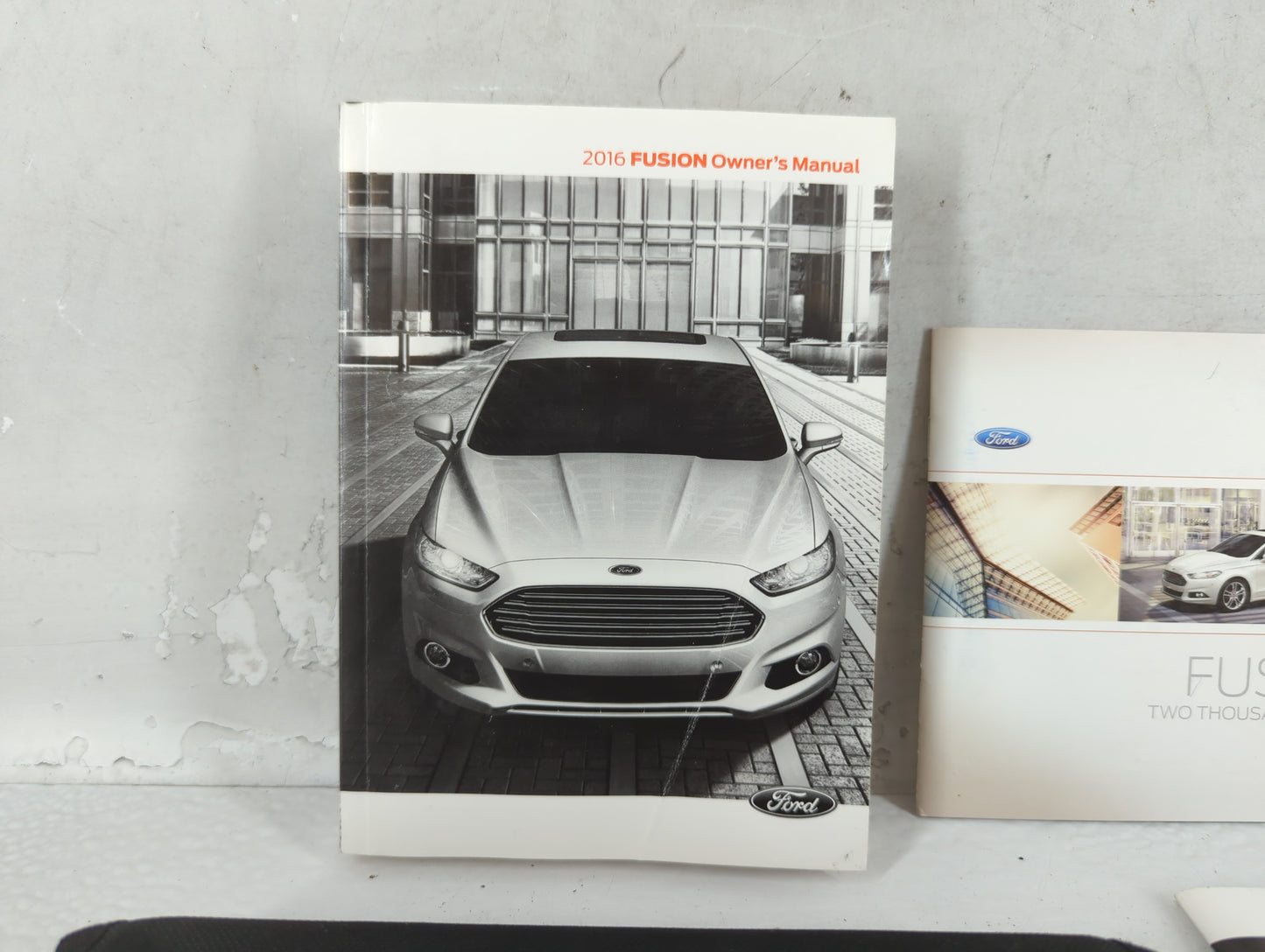 2016 Ford Fusion Owners Manual Book Guide OEM Used Auto Parts - Oemusedautoparts1.com