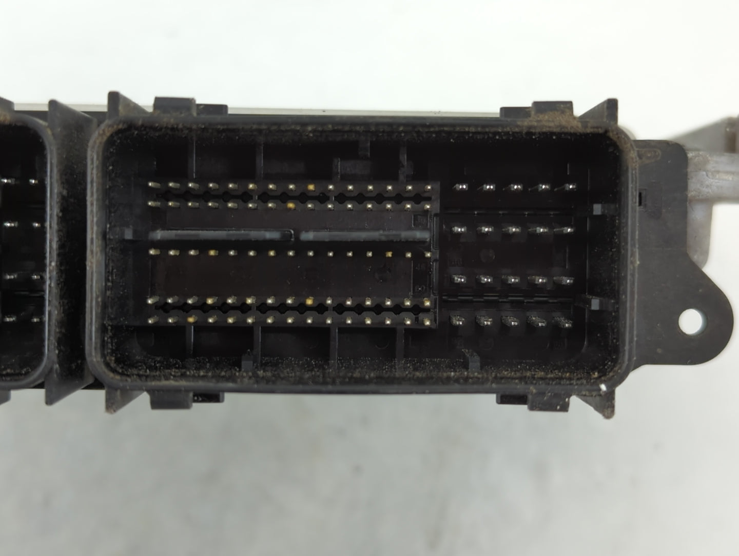 2014-2016 Ford Fusion PCM Engine Control Computer ECU ECM PCU OEM P/N:ES7A-12A650-DFD Fits Fits 2014 2015 2016 OEM Used Auto
