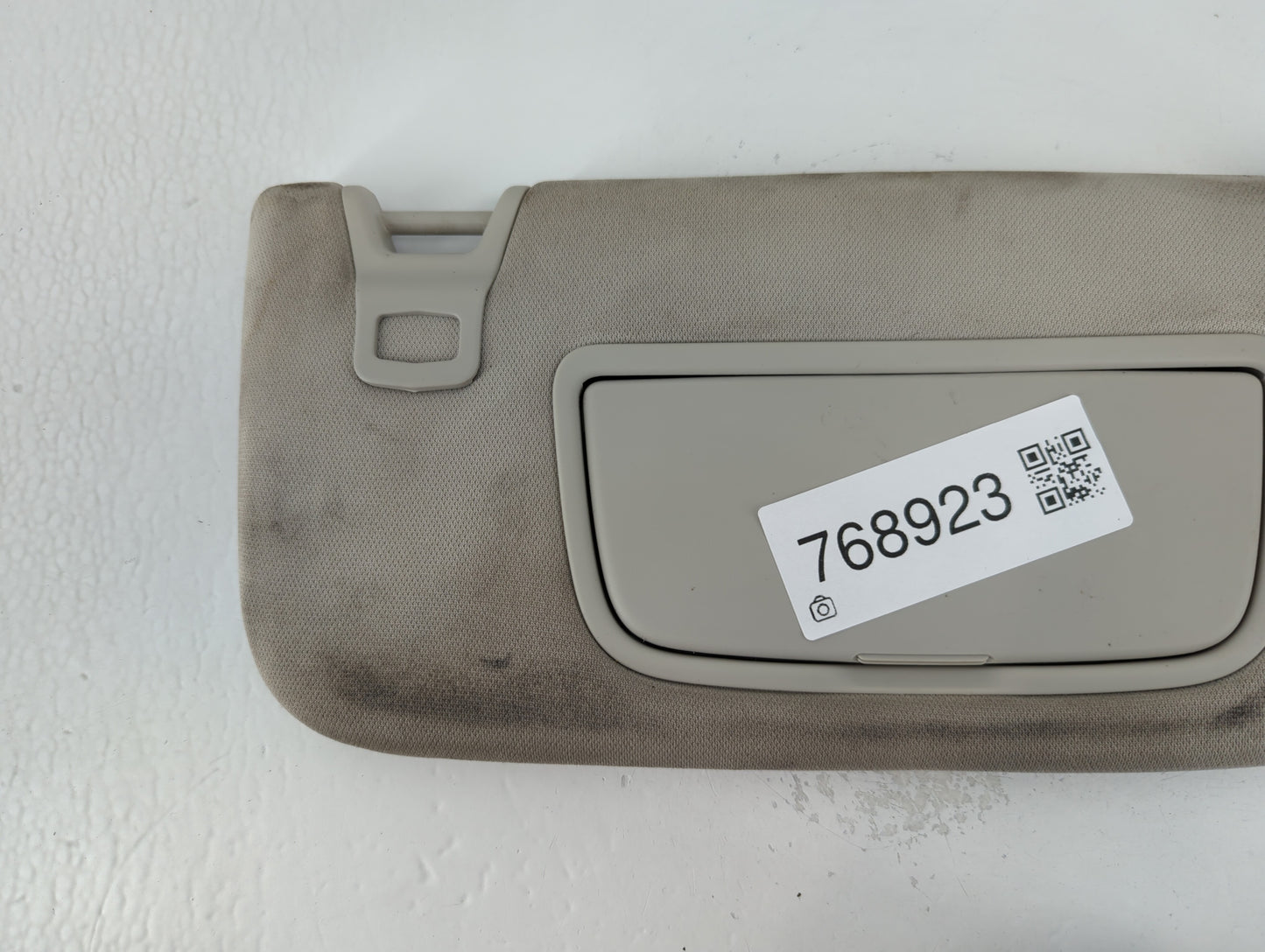 2015-2016 Ford Fusion Sun Visor Shade Replacement Passenger Right Mirror Fits Fits 2015 2016 OEM Used Auto Parts - Oemusedau