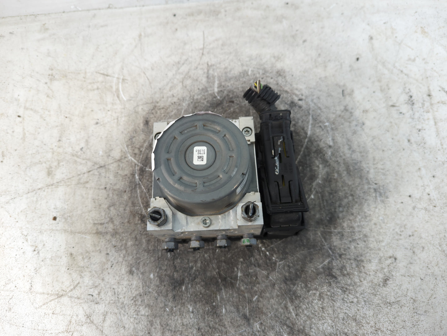 2014-2016 Ford Fusion ABS Pump Control Module Replacement P/N:EG9C-2C405-DF Fits Fits 2014 2015 2016 OEM Used Auto Parts - O