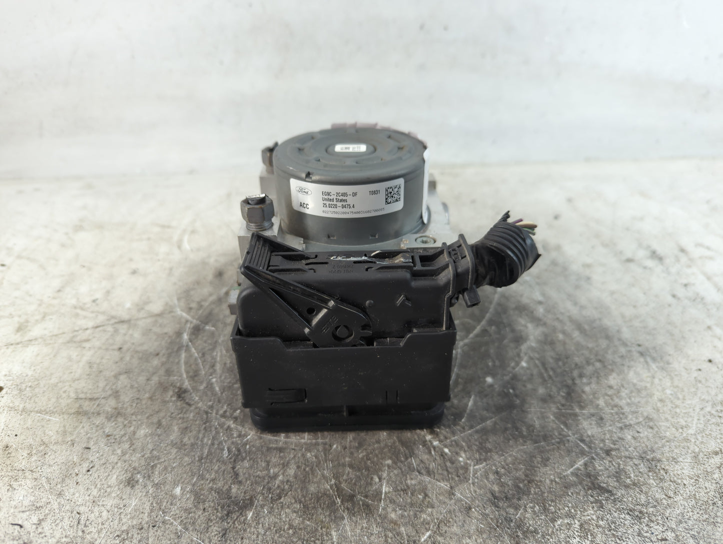 2014-2016 Ford Fusion ABS Pump Control Module Replacement P/N:EG9C-2C405-DF Fits Fits 2014 2015 2016 OEM Used Auto Parts - O