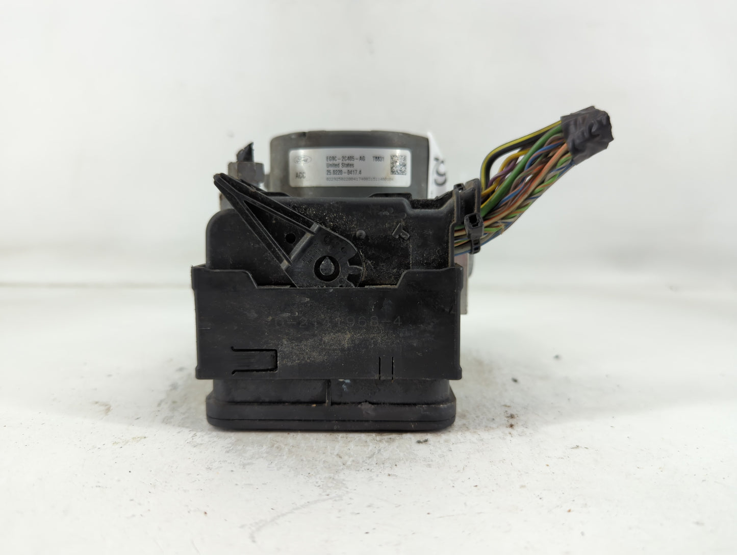 2014-2016 Ford Fusion ABS Pump Control Module Replacement P/N:EG9C-2C405-AG Fits Fits 2014 2015 2016 OEM Used Auto Parts - O