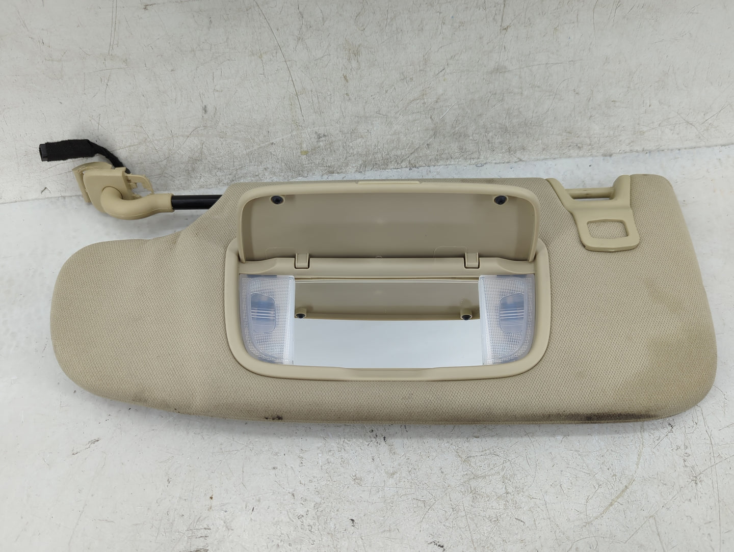 2015-2016 Ford Fusion Sun Visor Shade Replacement Driver Left Mirror Fits Fits 2015 2016 OEM Used Auto Parts - Oemusedautopa