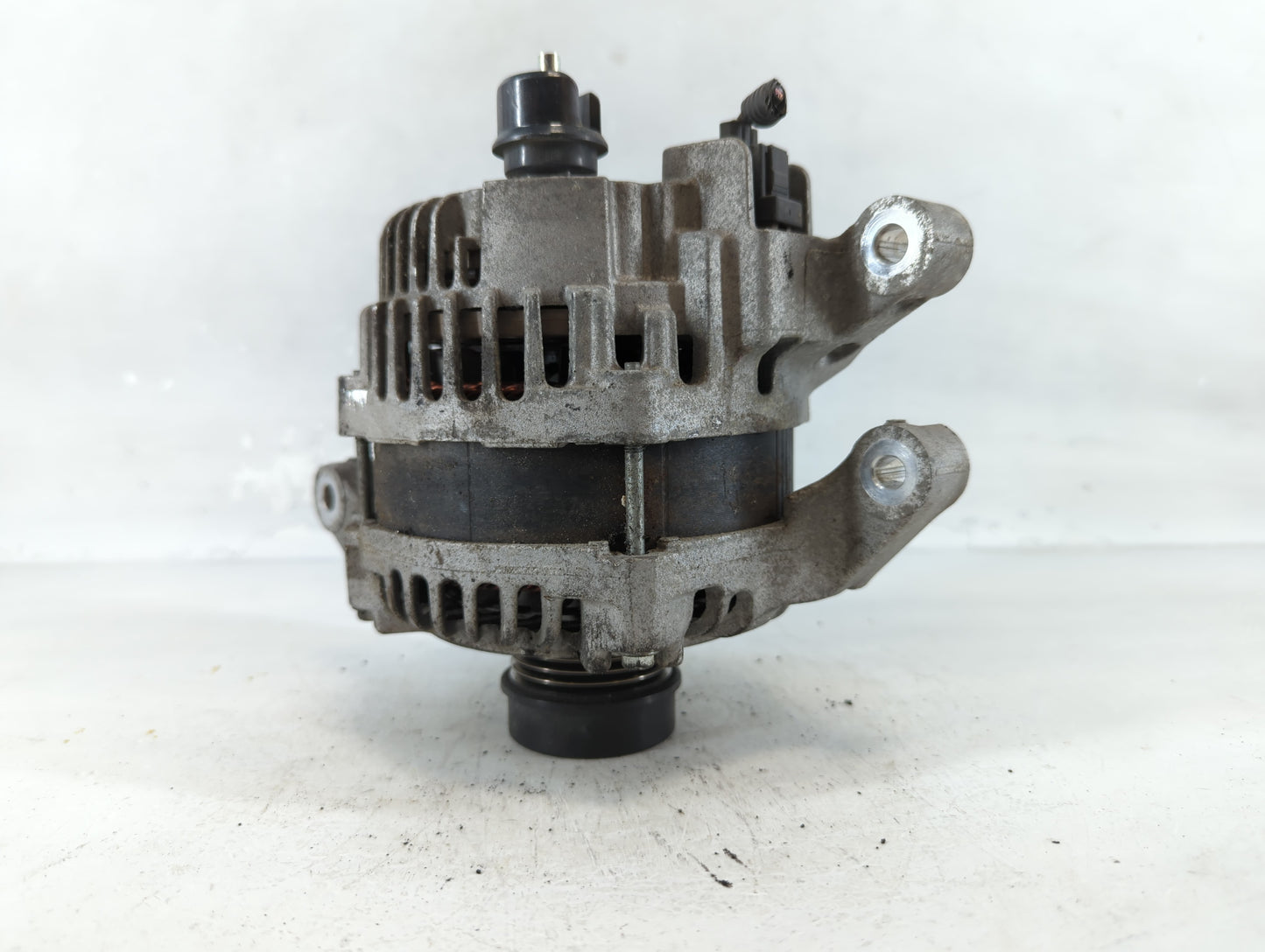 2013-2020 Ford Fusion Alternator Replacement Generator Charging Assembly Engine OEM P/N:DS7T-10300-HA Fits OEM Used Auto Par