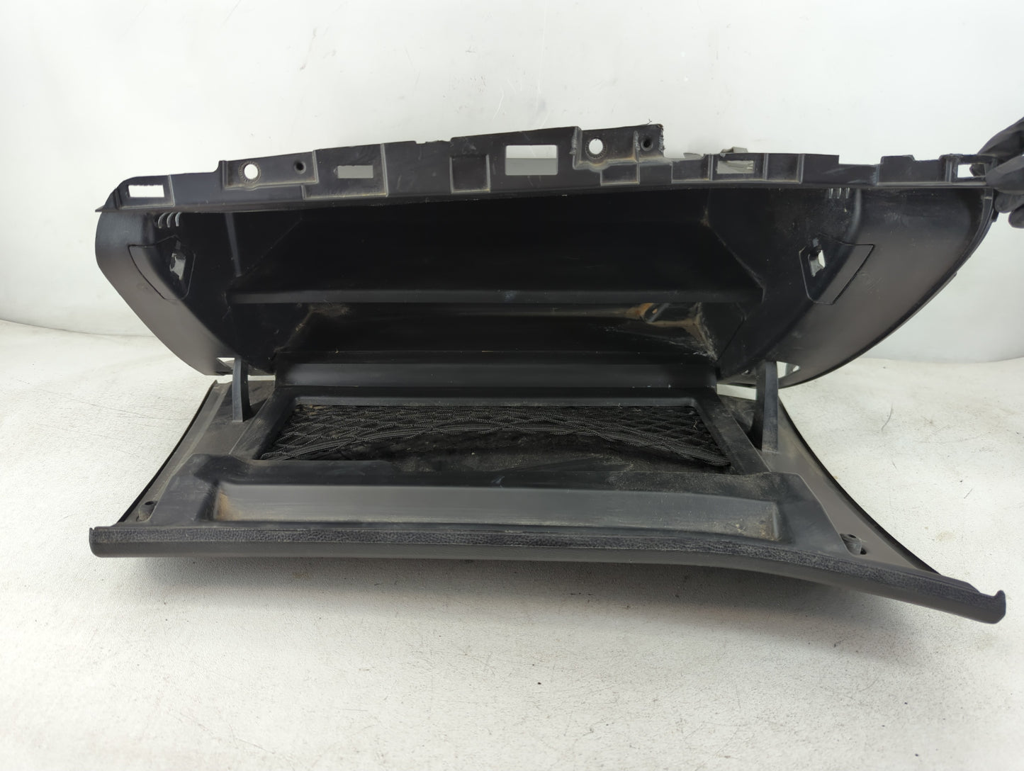2016 Ford Fusion Passenger Glove Box Door Storage Compartment 936265 - Oemusedautoparts1.com