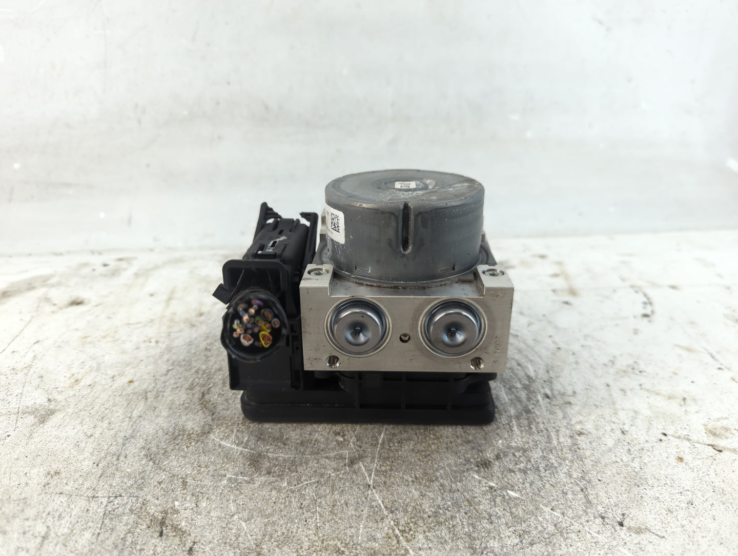 2014-2016 Ford Fusion ABS Pump Control Module Replacement P/N:EG9C-2C405-AG Fits Fits 2014 2015 2016 OEM Used Auto Parts - O