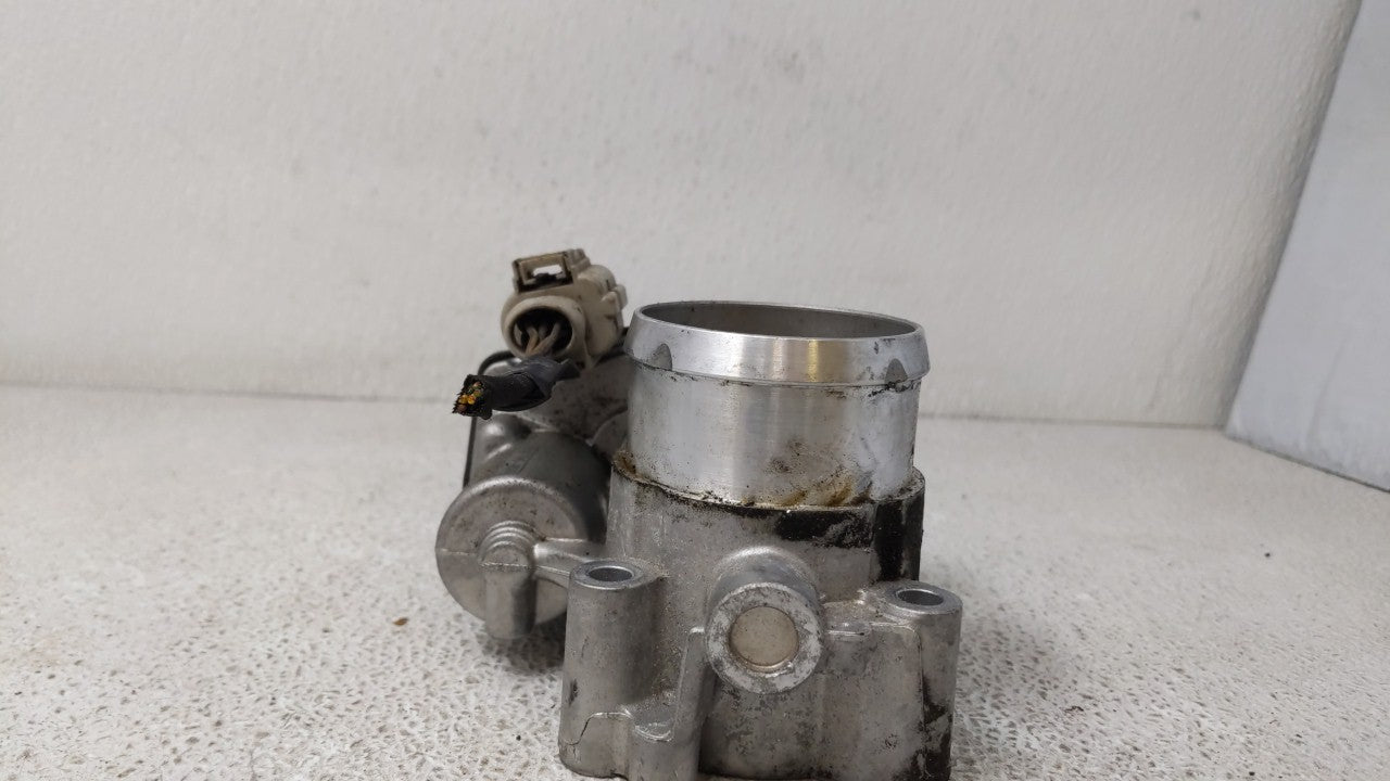 2014-2020 Ford Fusion Throttle Body P/N:DS7G-9F991-BB DS7G-9F991-CA Fits Fits 2014 2015 2016 2017 2018 2019 2020 OEM Used Au