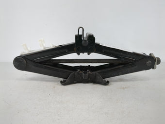 compare product 2016 Ford Mondeo Spare Scissor Car Jack