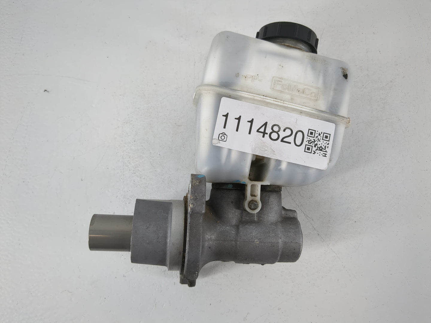 2015-2022 Ford Mustang Brake Master Cylinder - Oemusedautoparts1.com
