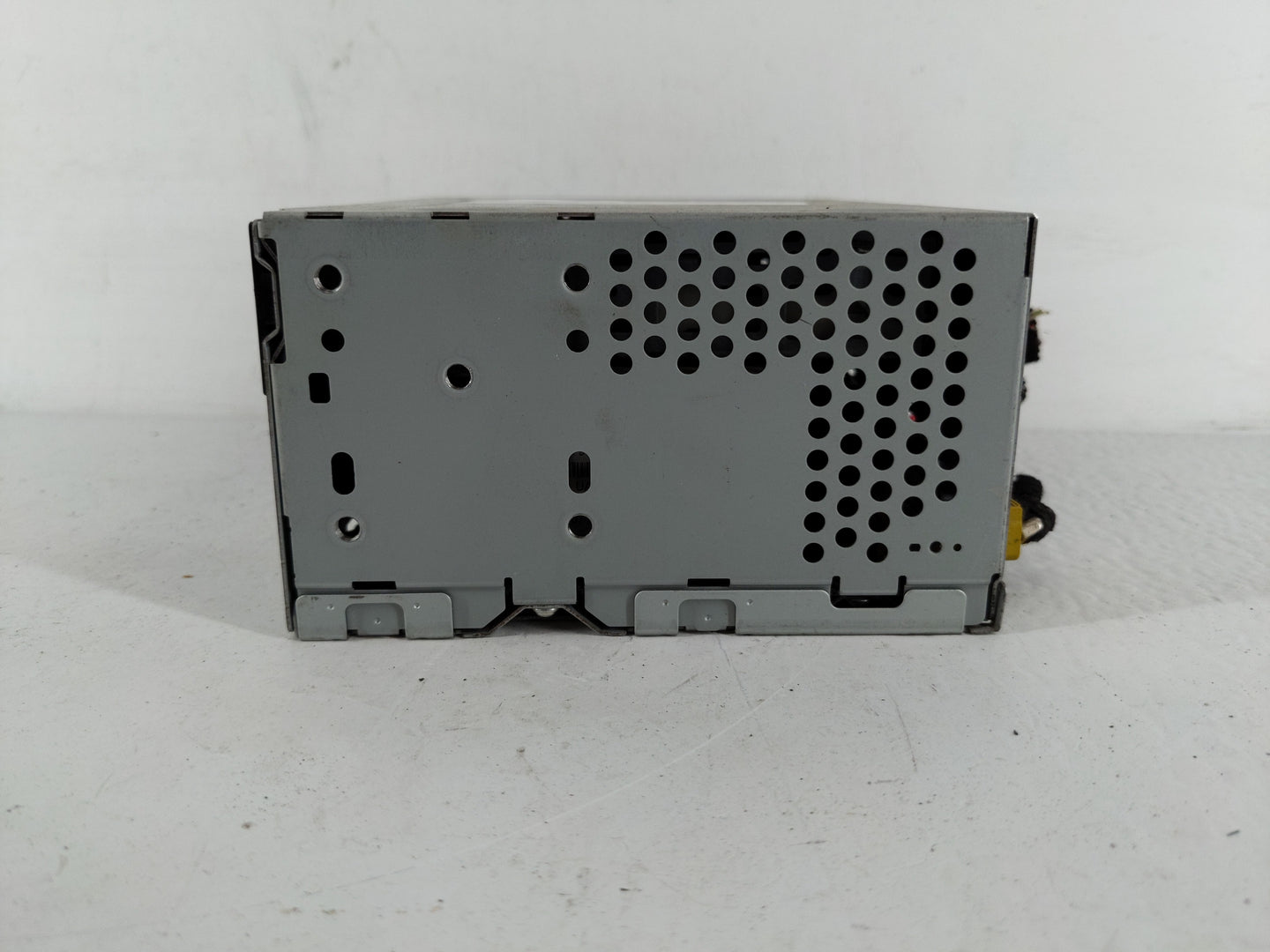 2016-2017 Ford Mustang Radio AM FM Cd Player Receiver Replacement P/N:GR3T19C107MB Fits Fits 2016 2017 OEM Used Auto Parts -