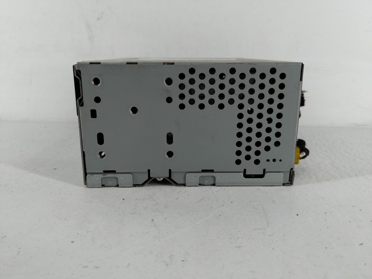 2016-2017 Ford Mustang Radio AM FM Cd Player Receiver Replacement P/N:GR3T19C107MB Fits Fits 2016 2017 OEM Used Auto Parts -