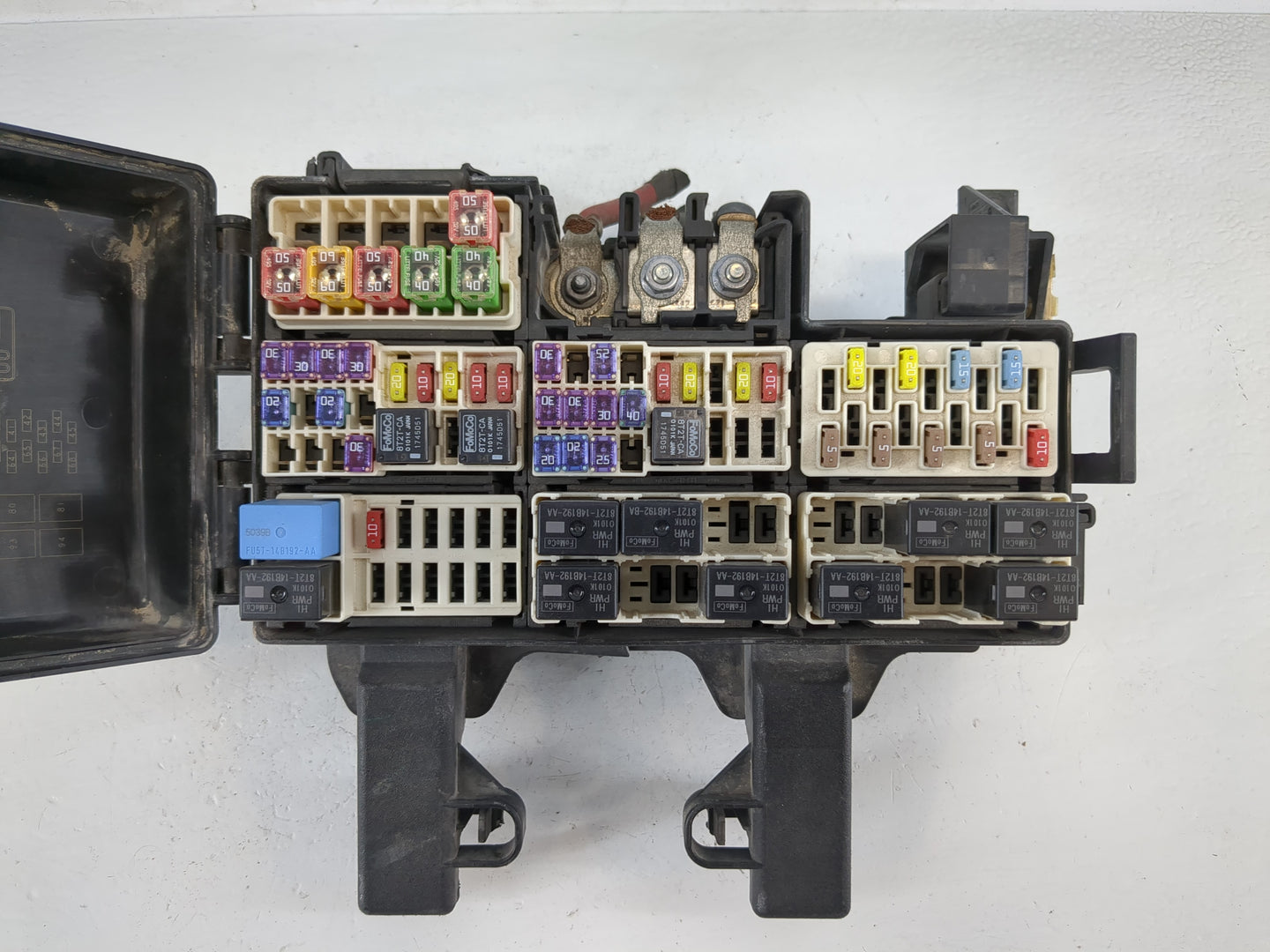 2016-2017 Ford Mustang Fusebox Fuse Box Panel Relay Module P/N:FR3T-14536-AB Fits Fits 2016 2017 OEM Used Auto Parts - Oemus