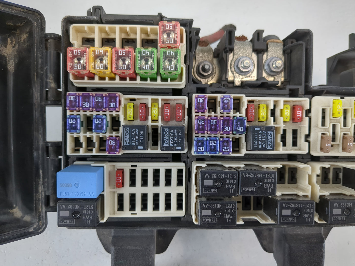 2016-2017 Ford Mustang Fusebox Fuse Box Panel Relay Module P/N:FR3T-14536-AB Fits Fits 2016 2017 OEM Used Auto Parts - Oemus