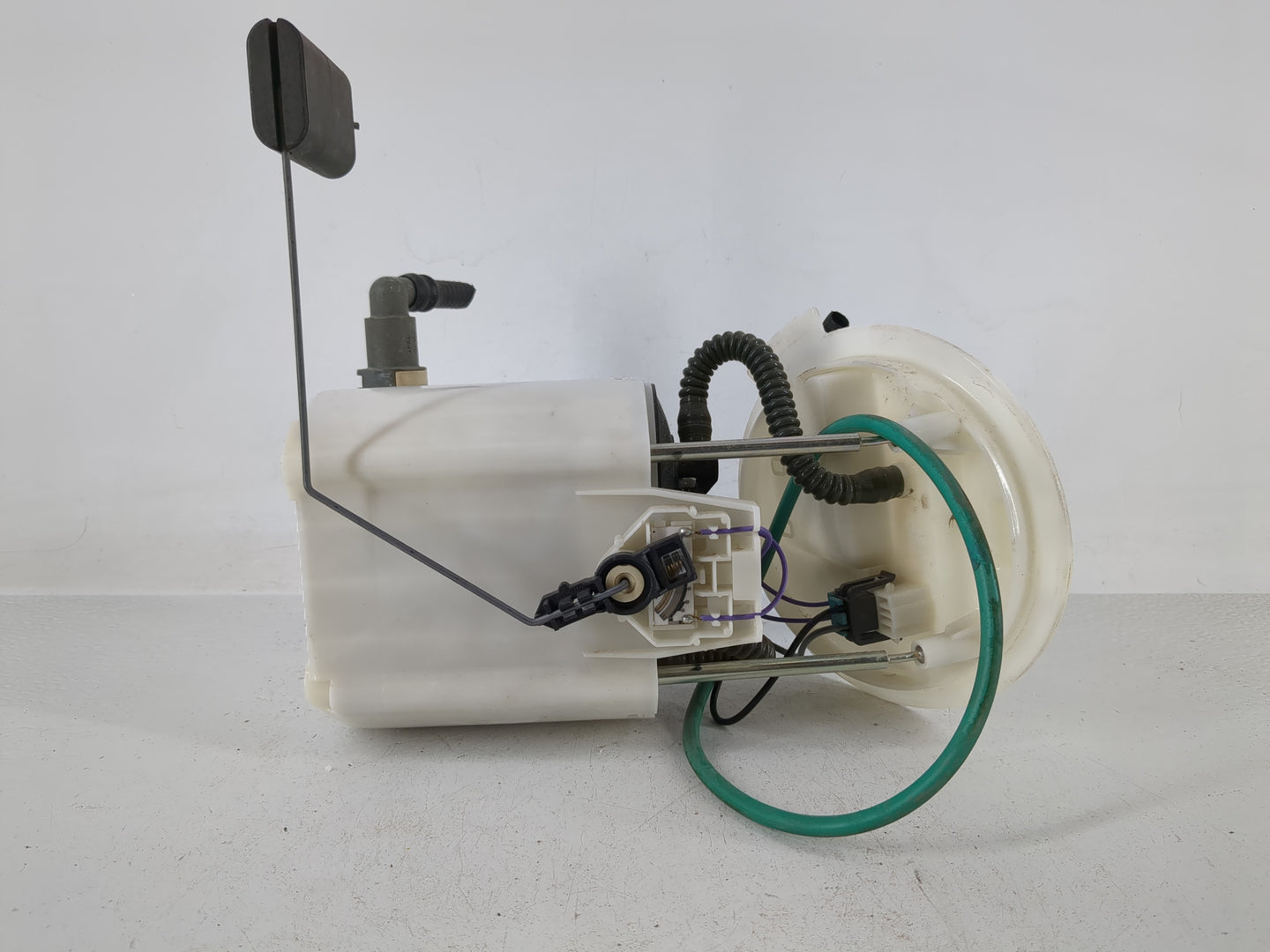 2015-2022 Ford Mustang Electrical Gas Fuel Pump Assembly - Oemusedautoparts1.com