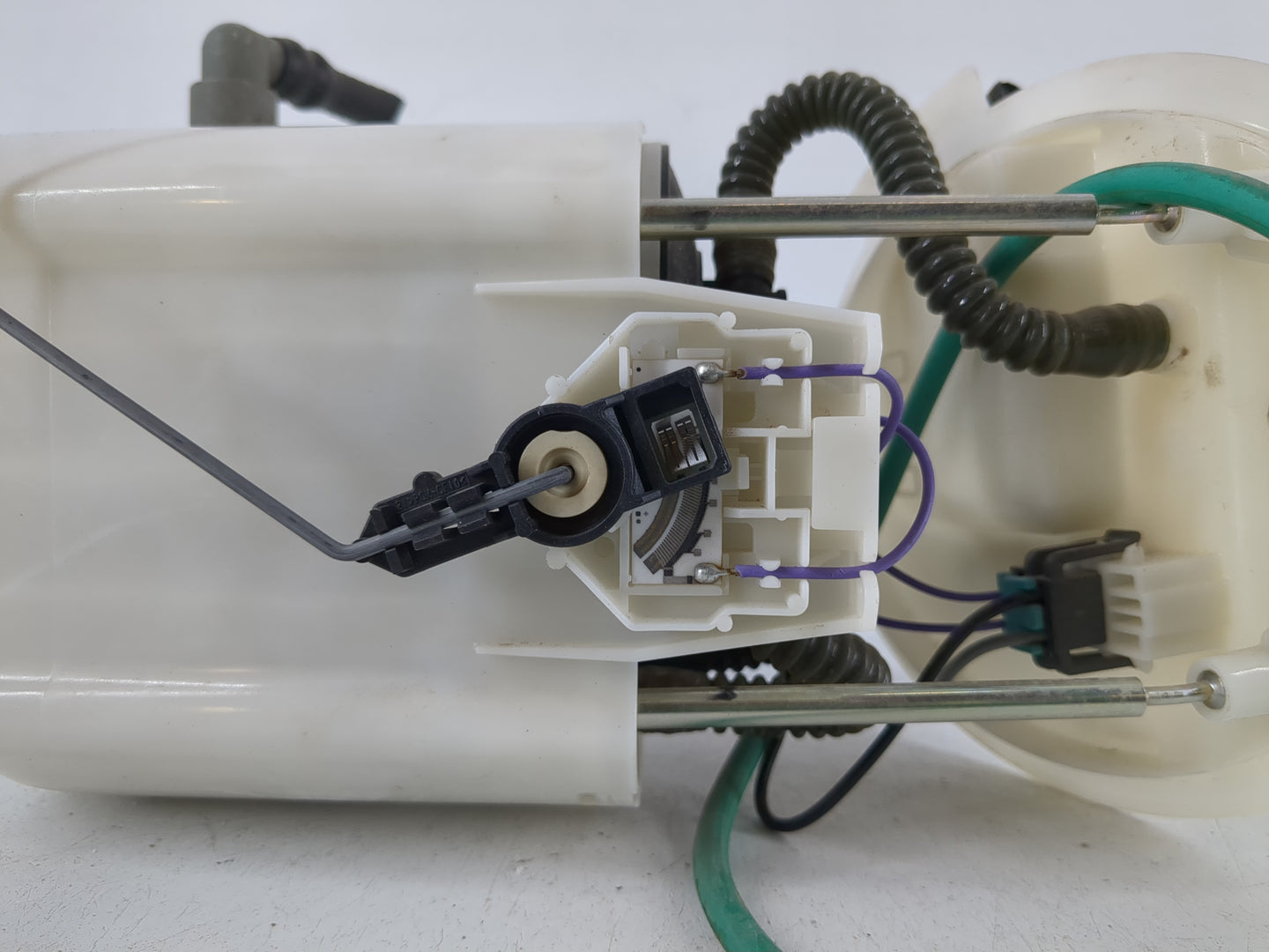 2015-2022 Ford Mustang Electrical Gas Fuel Pump Assembly - Oemusedautoparts1.com