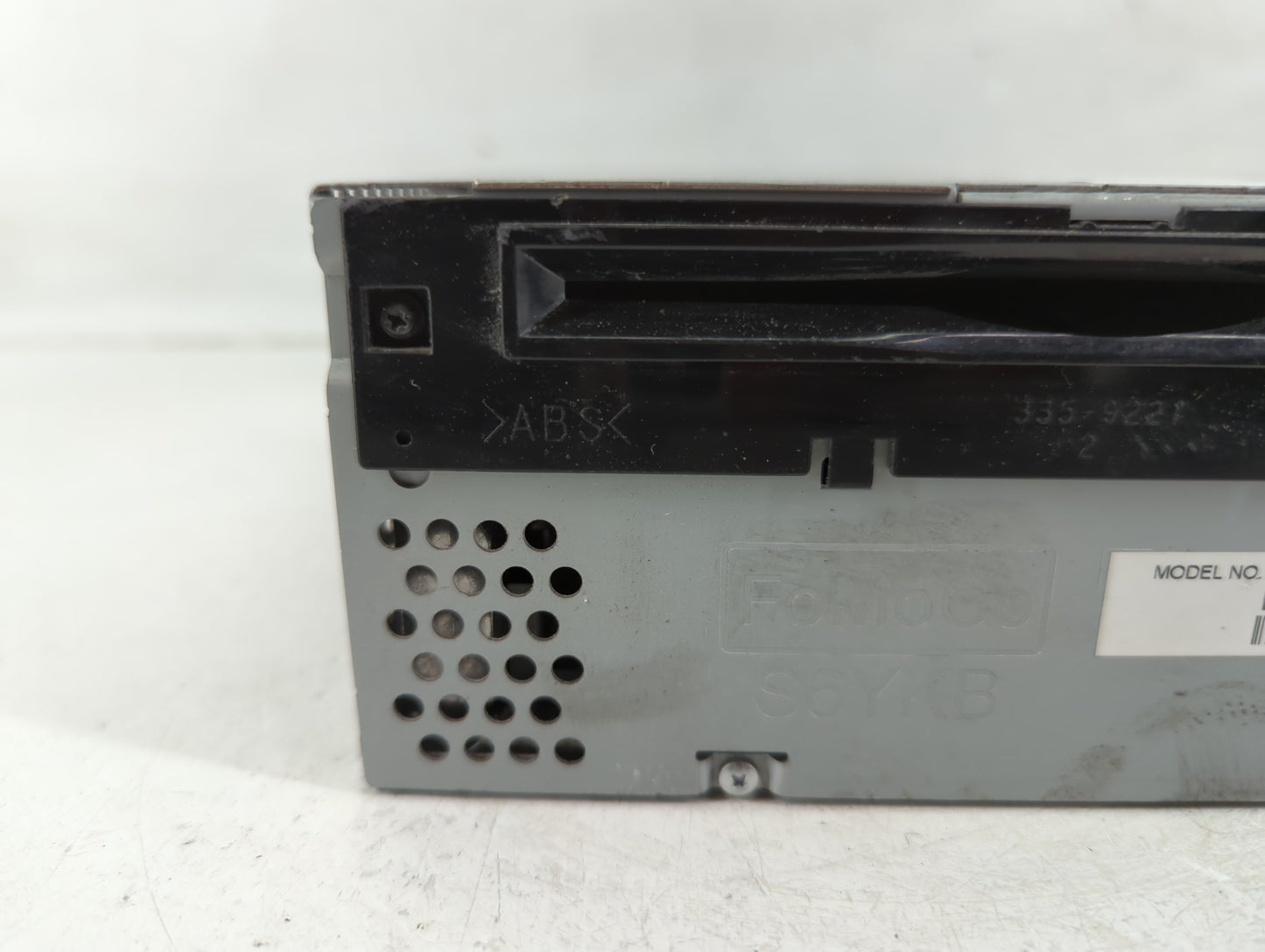 2015-2016 Ford Mustang Radio AM FM Cd Player Receiver Replacement P/N:FR3T-19C107-TF Fits Fits 2015 2016 OEM Used Auto Parts