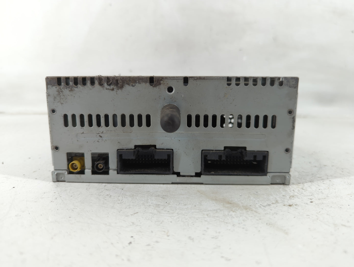 2016-2017 Ford Mustang Radio AM FM Cd Player Receiver Replacement P/N:GR3T-19C107-BB Fits Fits 2016 2017 OEM Used Auto Parts