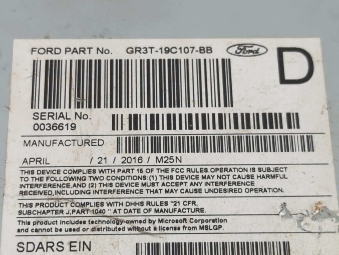 2016-2017 Ford Mustang Radio AM FM Cd Player Receiver Replacement P/N:GR3T-19C107-BB Fits Fits 2016 2017 OEM Used Auto Parts