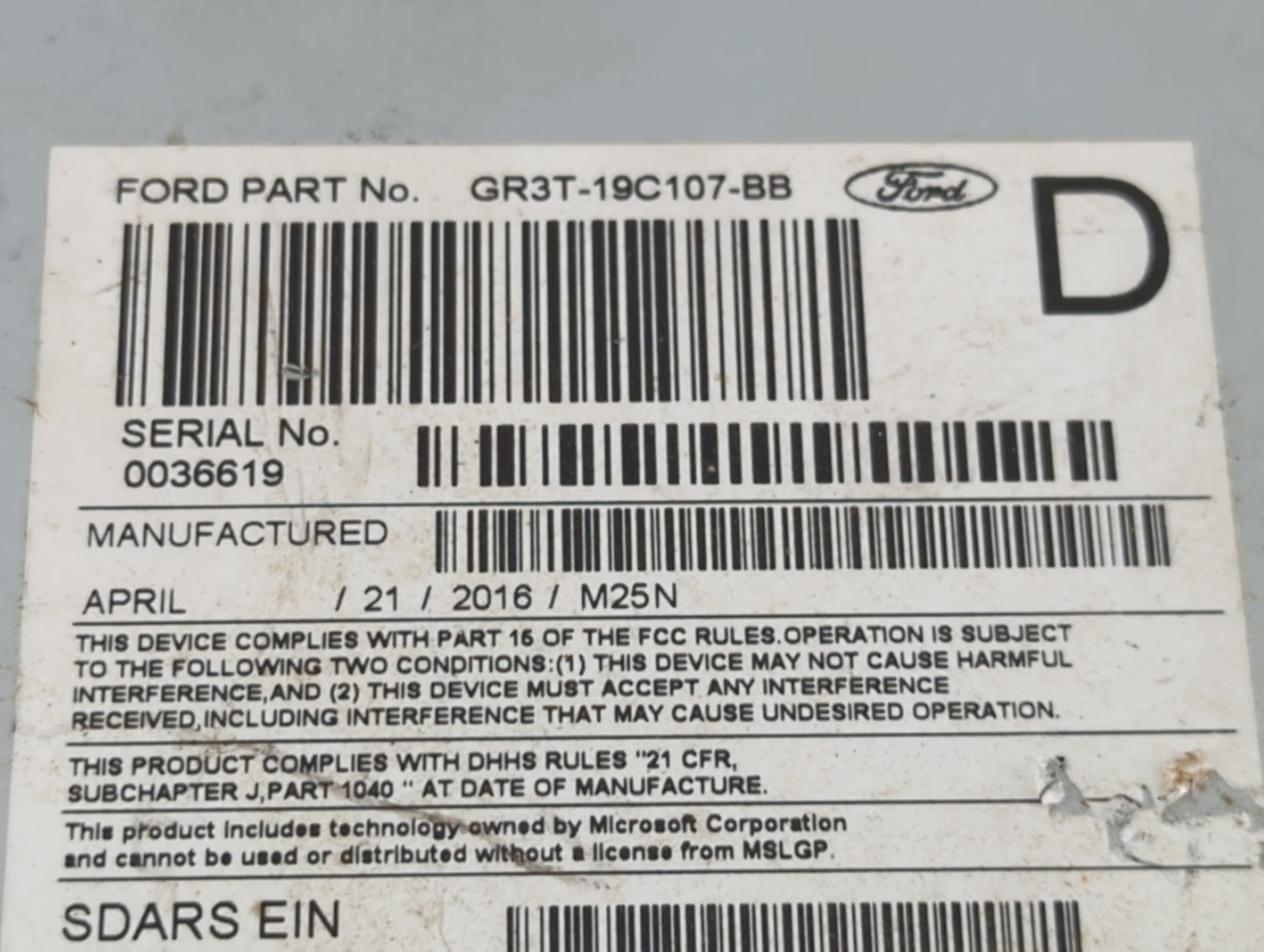 2016-2017 Ford Mustang Radio AM FM Cd Player Receiver Replacement P/N:GR3T-19C107-BB Fits Fits 2016 2017 OEM Used Auto Parts