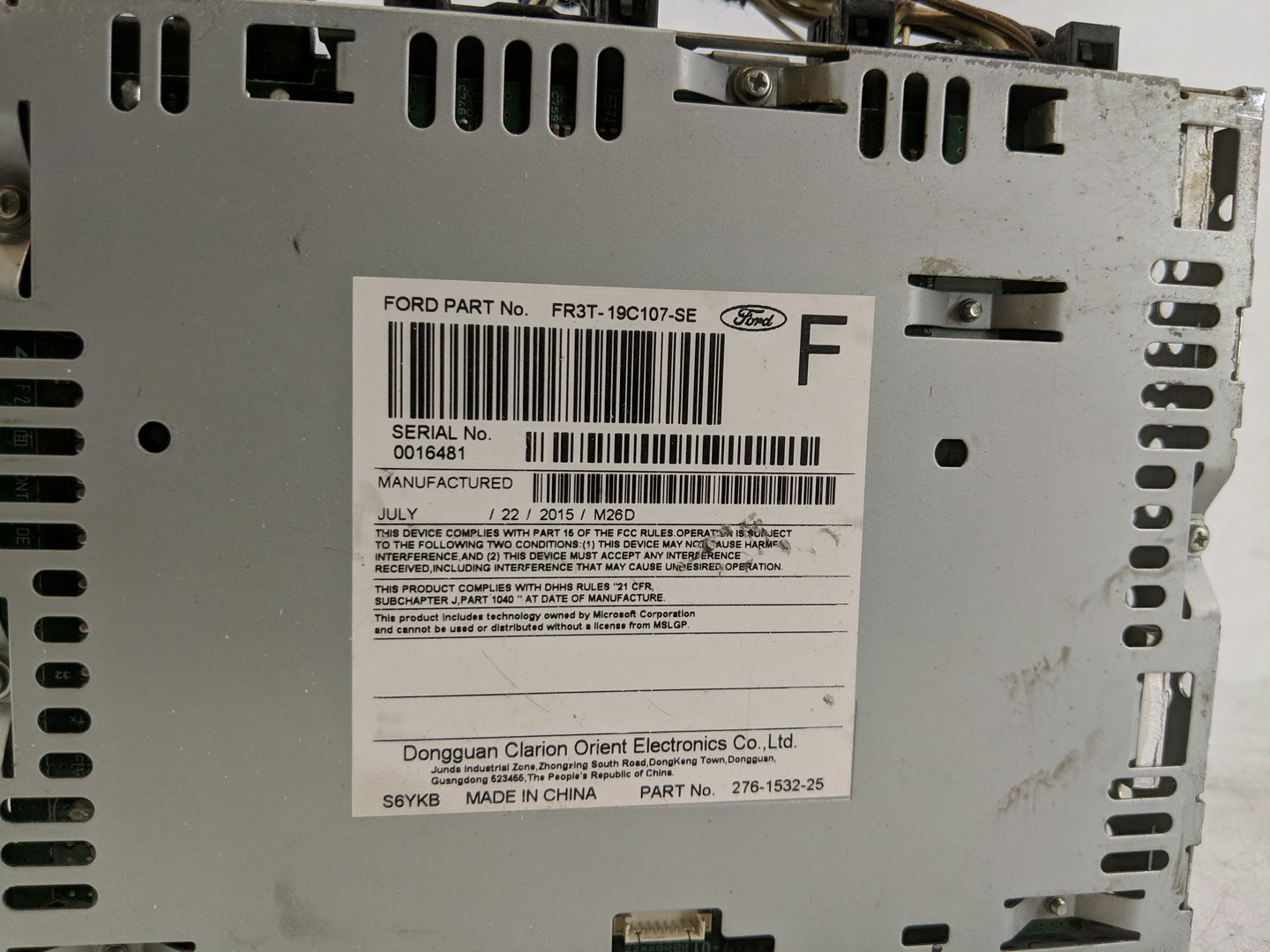 2015-2016 Ford Mustang Radio AM FM Cd Player Receiver Replacement P/N:FR3T-19C107-SE Fits Fits 2015 2016 OEM Used Auto Parts
