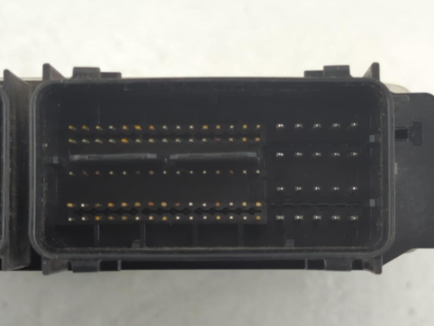 2015-2016 Ford Mustang PCM Engine Control Computer ECU ECM PCU OEM P/N:GR3A-12A650-JB Fits Fits 2015 2016 2017 2018 2019 OEM