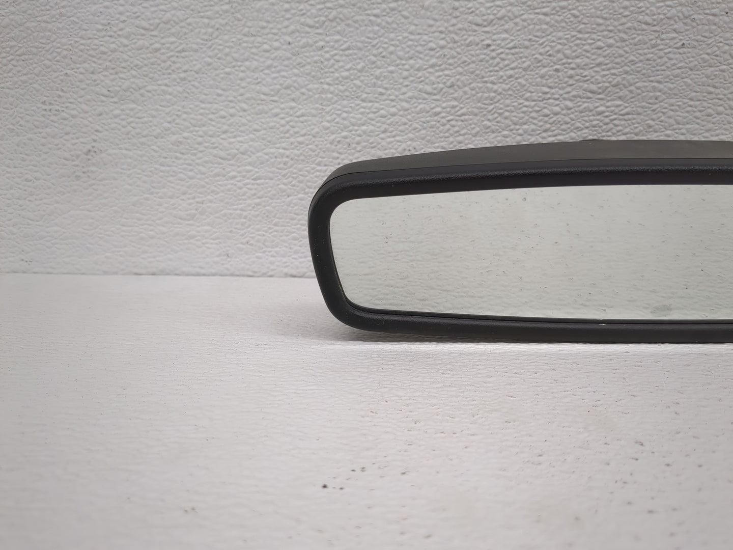 2015-2022 Ford Mustang Interior Rear View Mirror Replacement OEM P/N:E11026533 E11046533 Fits OEM Used Auto Parts - Oemuseda