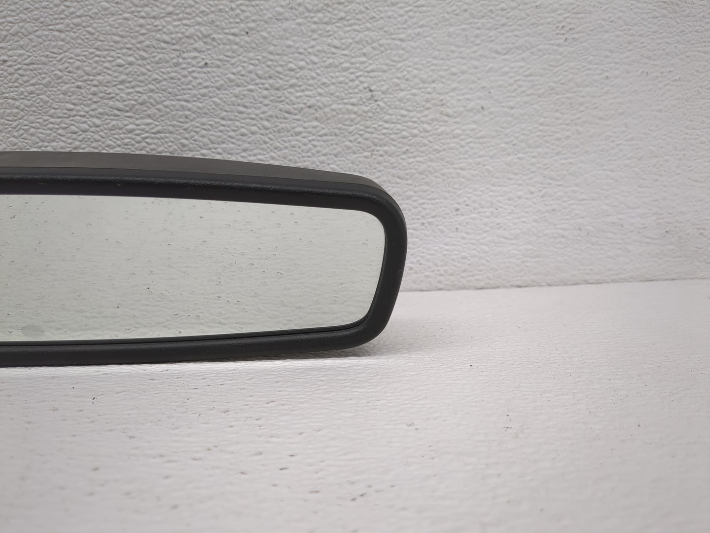 2015-2022 Ford Mustang Interior Rear View Mirror Replacement OEM P/N:E11026533 E11046533 Fits OEM Used Auto Parts - Oemuseda