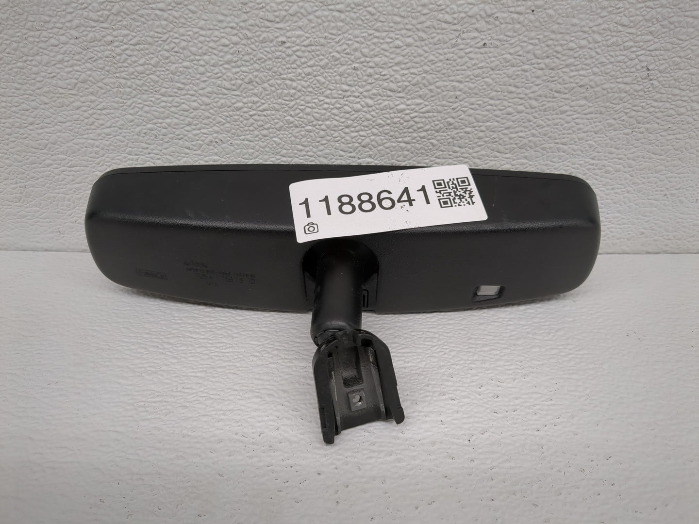 2015-2022 Ford Mustang Interior Rear View Mirror Replacement OEM P/N:E11026533 E11046533 Fits OEM Used Auto Parts - Oemuseda