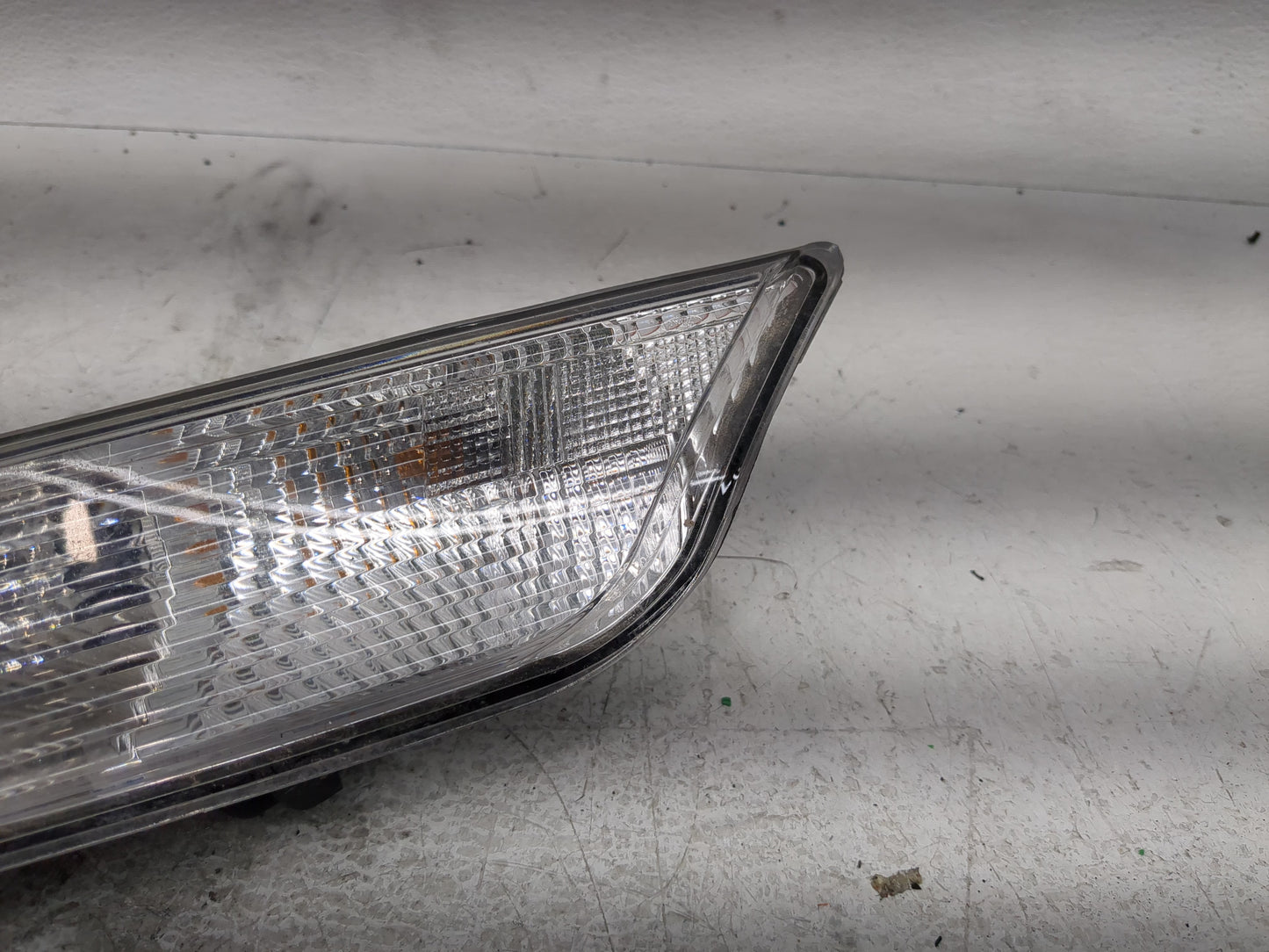 2015-2019 Ford Mustang Passenger Right Oem Front Light Lamp - Oemusedautoparts1.com