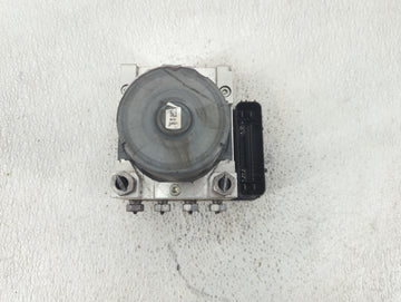 2015-2020 Ford Mustang ABS Pump Control Module Replacement P/N:GR3C-2C405-BC Fits Fits 2015 2016 2017 2018 2019 2020 OEM Used Auto Parts