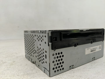 2015-2016 Ford Mustang Radio AM FM Cd Player Receiver Replacement P/N:FR3T-19C107-JJ Fits Fits 2015 2016 OEM Used Auto Parts