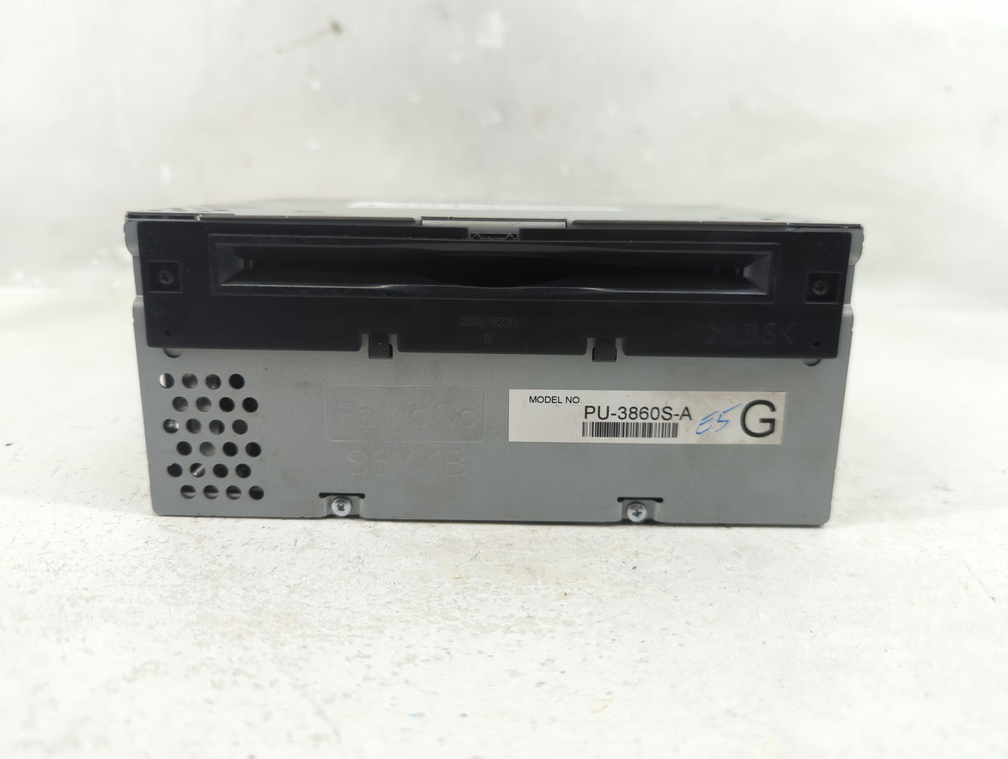 2016 Ford Mustang Radio AM FM Cd Player Receiver Replacement P/N:GR3T-19107-MA Fits OEM Used Auto Parts - Oemusedautoparts1.