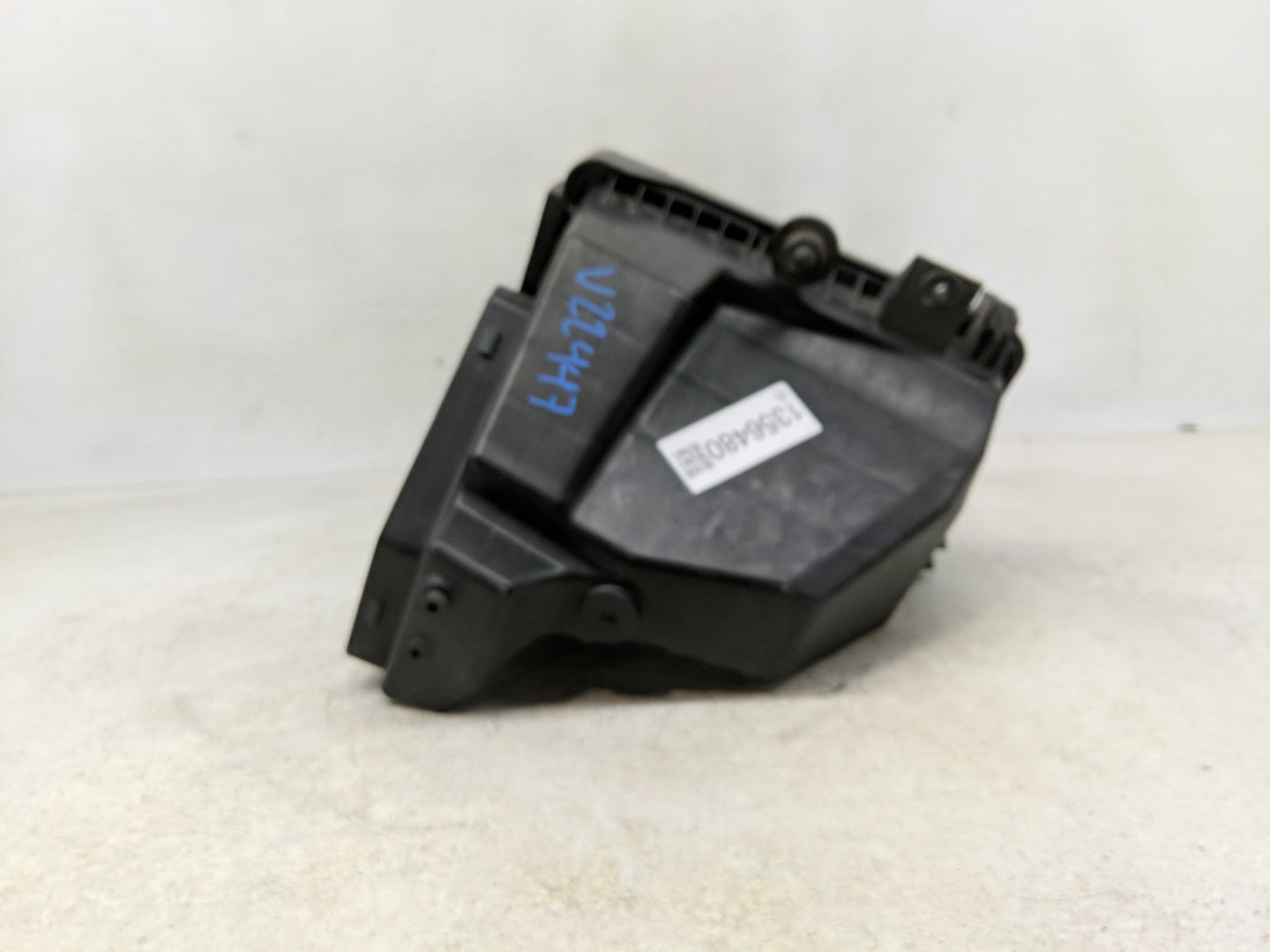 2015-2017 Ford Mustang Air Cleaner Intake-duct Hose Tube - Oemusedautoparts1.com