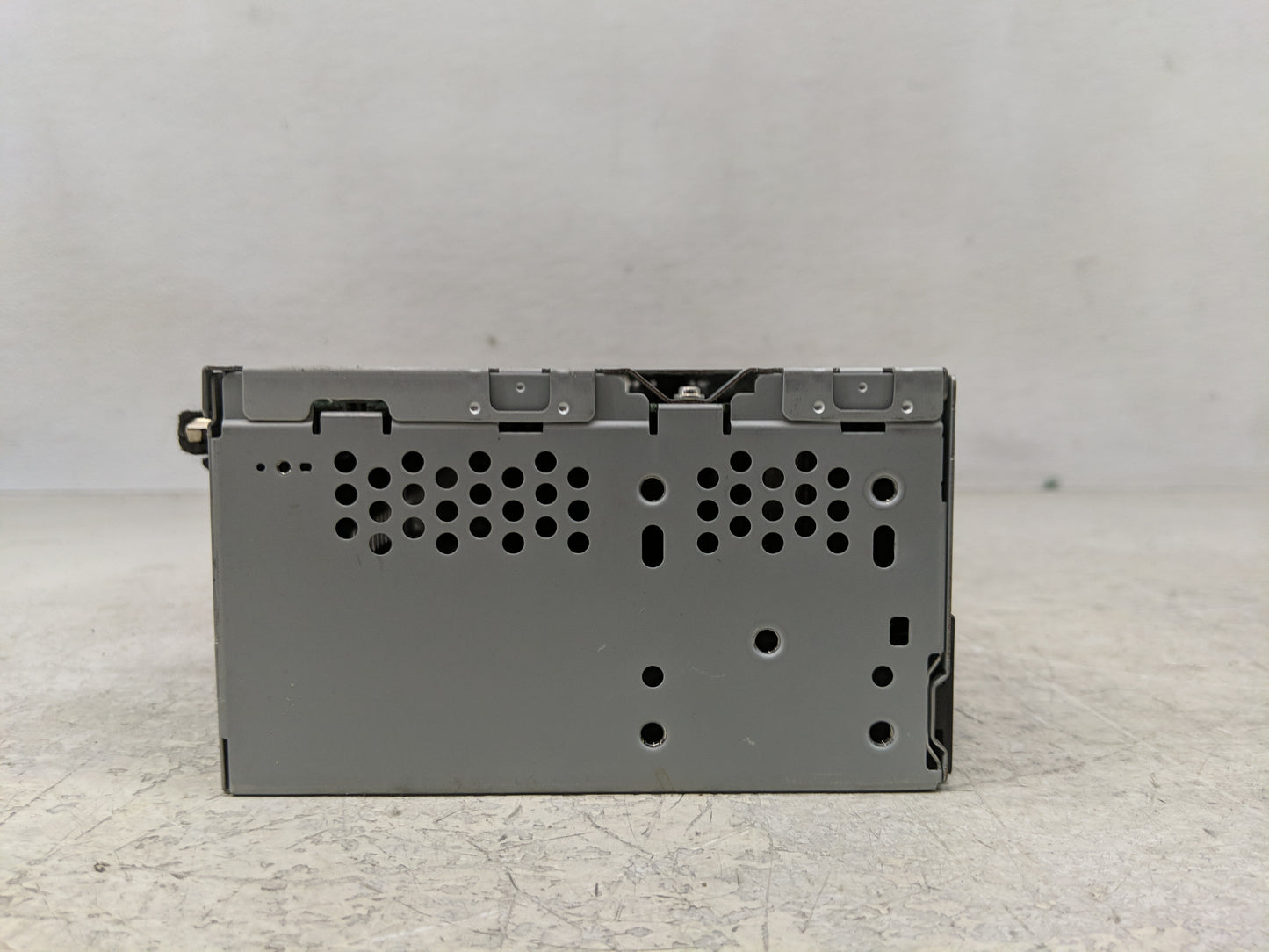 2016 Ford Mustang Radio AM FM Cd Player Receiver Replacement P/N:GR3T-19C107-DC Fits OEM Used Auto Parts - Oemusedautoparts1