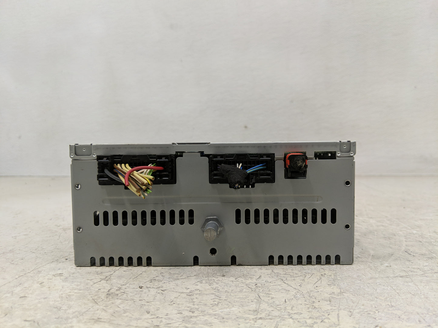 2016 Ford Mustang Radio AM FM Cd Player Receiver Replacement P/N:GR3T-19C107-DC Fits OEM Used Auto Parts - Oemusedautoparts1