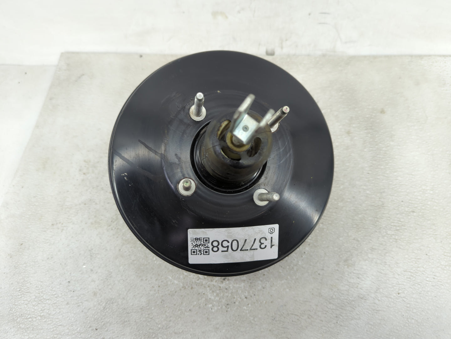 2015-2017 Ford Mustang Power Brake Booster Oem - Oemusedautoparts1.com
