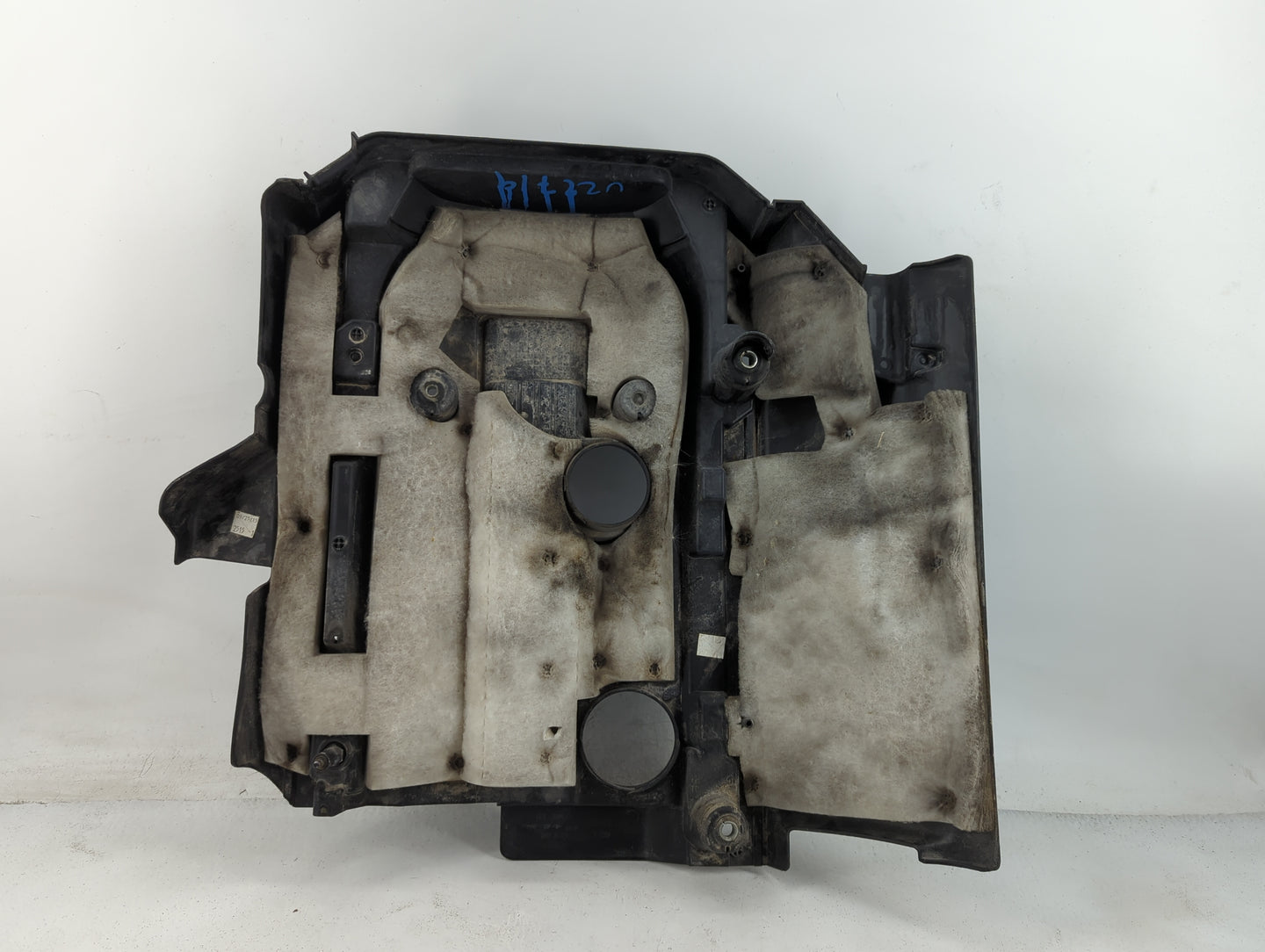 2016 Ford Mustang Engine Cover - Oemusedautoparts1.com