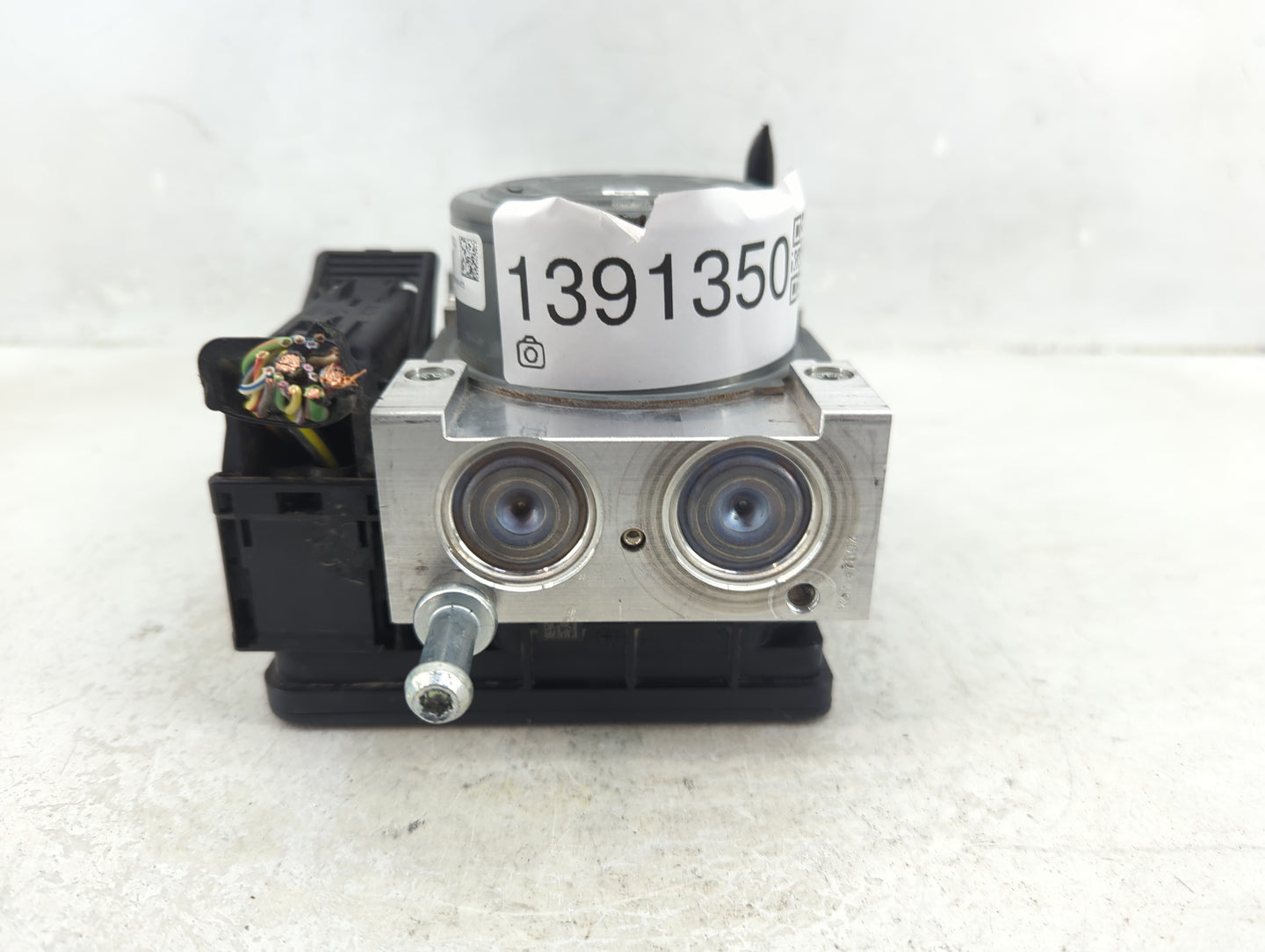2015-2020 Ford Mustang ABS Pump Control Module Replacement P/N:GR3C-2C219-BC Fits Fits 2015 2016 2017 2018 2019 2020 OEM Use